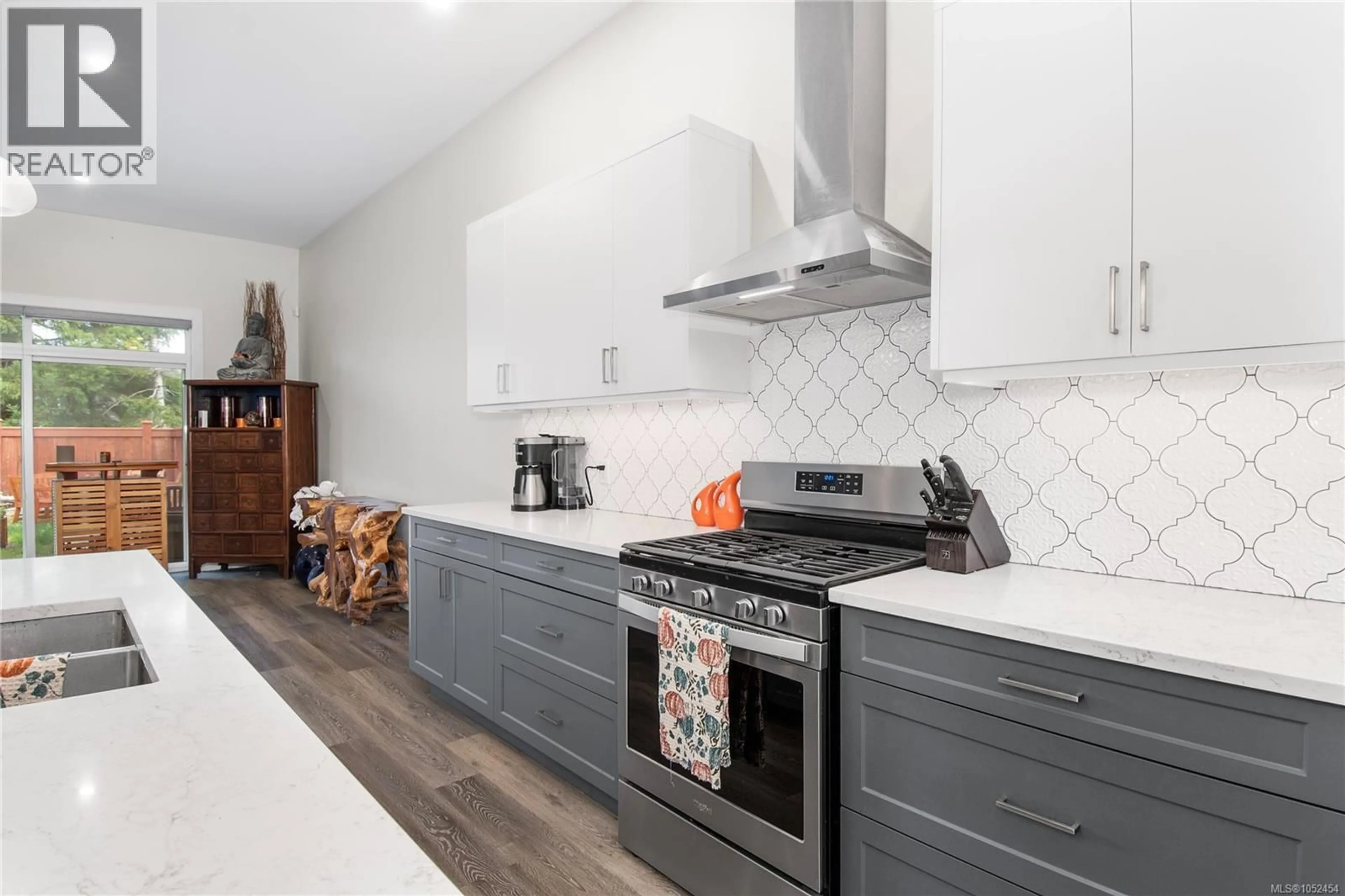 Open concept kitchen, unknown for 2 - 200 NIKOLA ROAD, Campbell River British Columbia V9W6H9