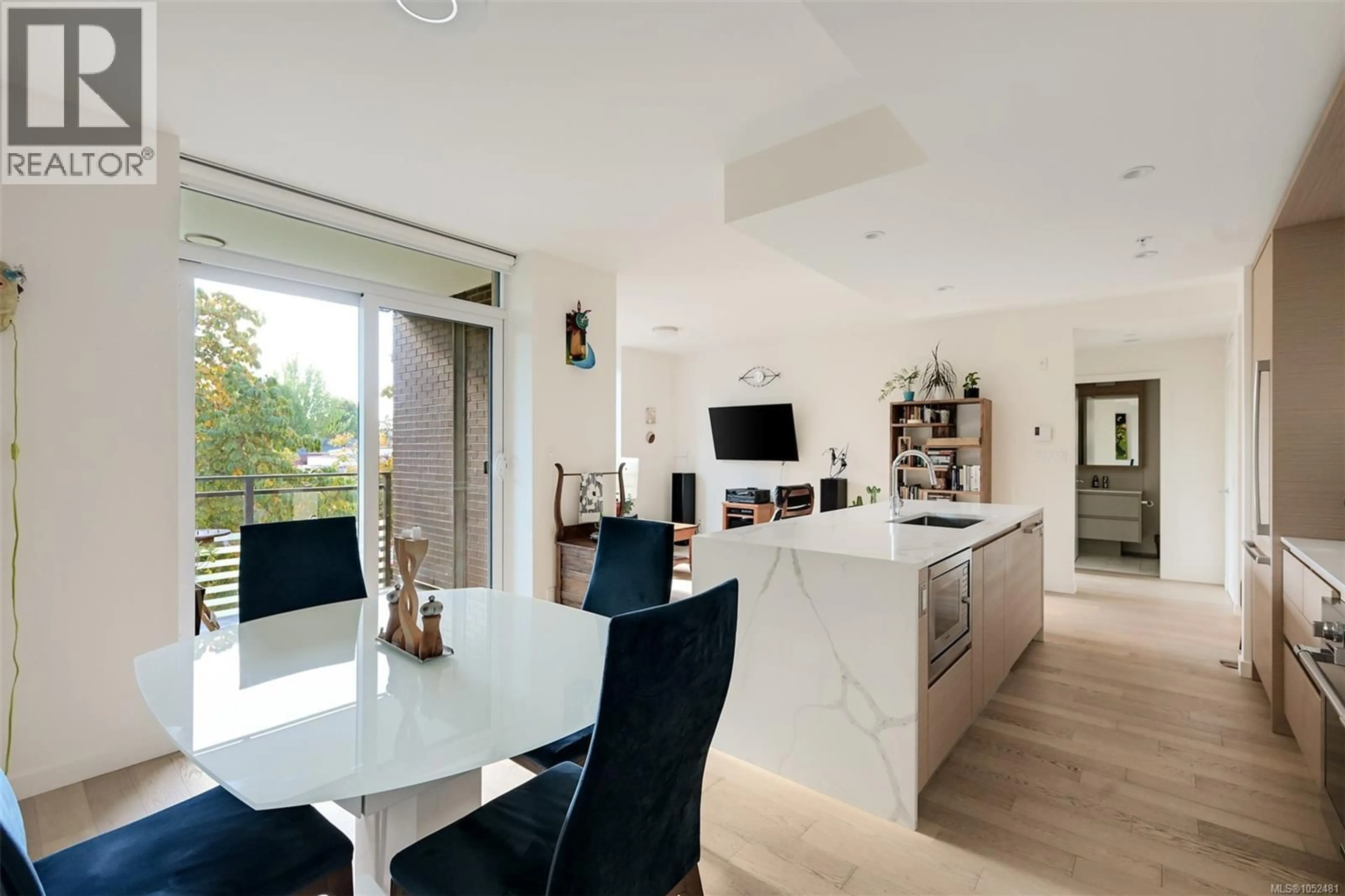 Open concept kitchen, unknown for 307 - 550 MICHIGAN STREET, Victoria British Columbia V8V0G3