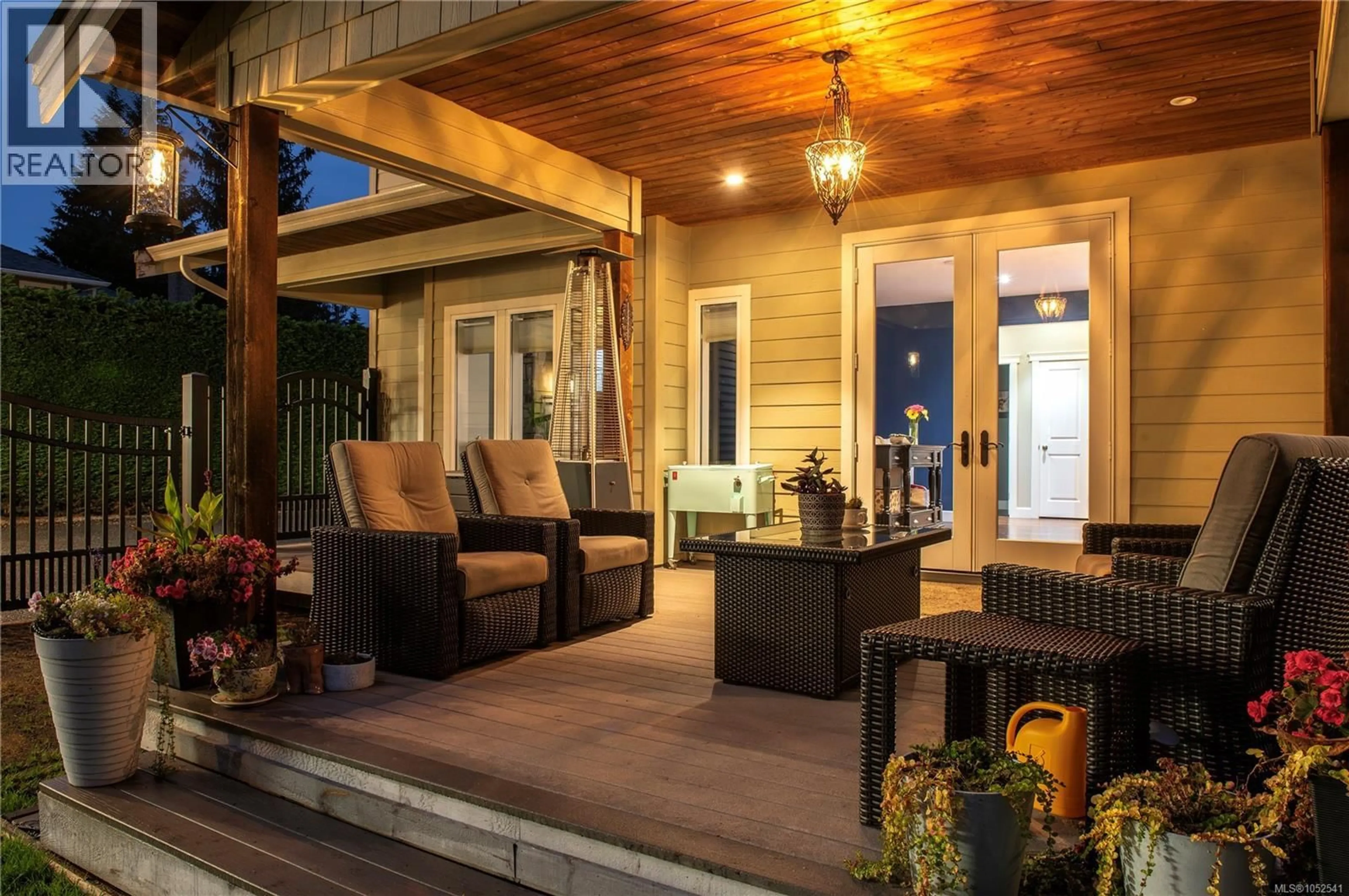 Patio, street for 155 REDONDA WAY, Campbell River British Columbia V9H1J2
