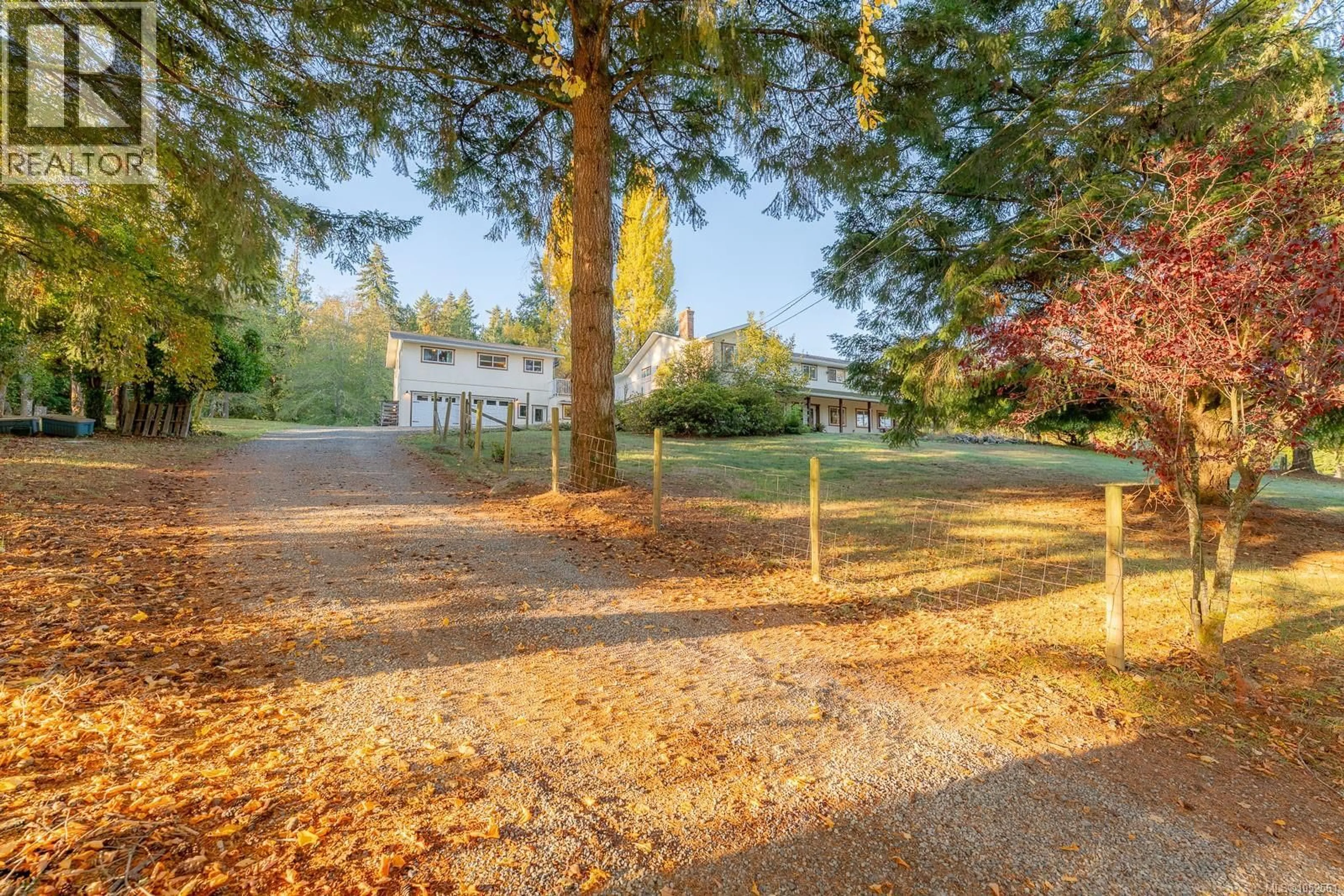 Unknown for 1035 BRIARWOOD CRESCENT, Mill Bay British Columbia V8H1A5