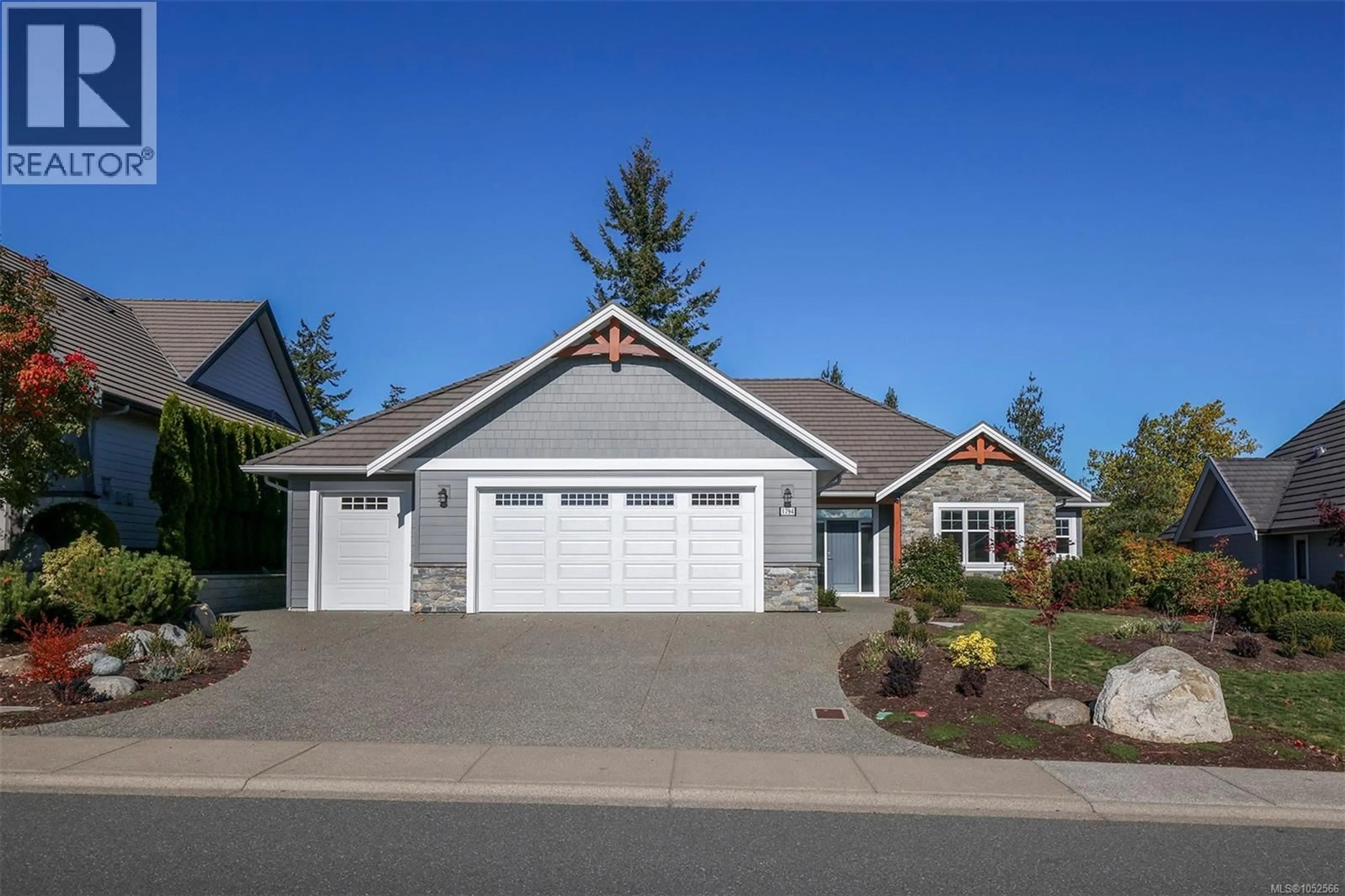 Home with vinyl exterior material, street for 1794 CROWN ISLE DRIVE, Courtenay British Columbia V9N0C1
