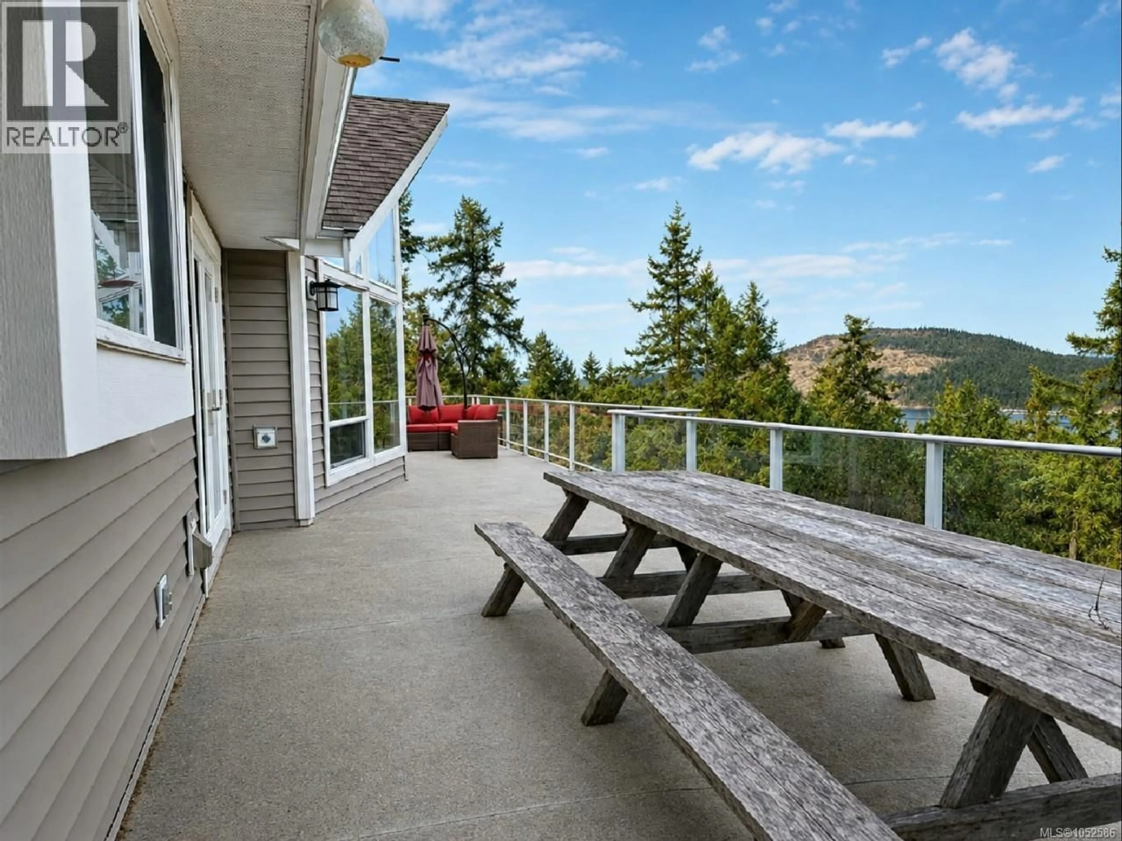 Patio, mountain view for 8475 LISA LANE, Lantzville British Columbia V0R2H0