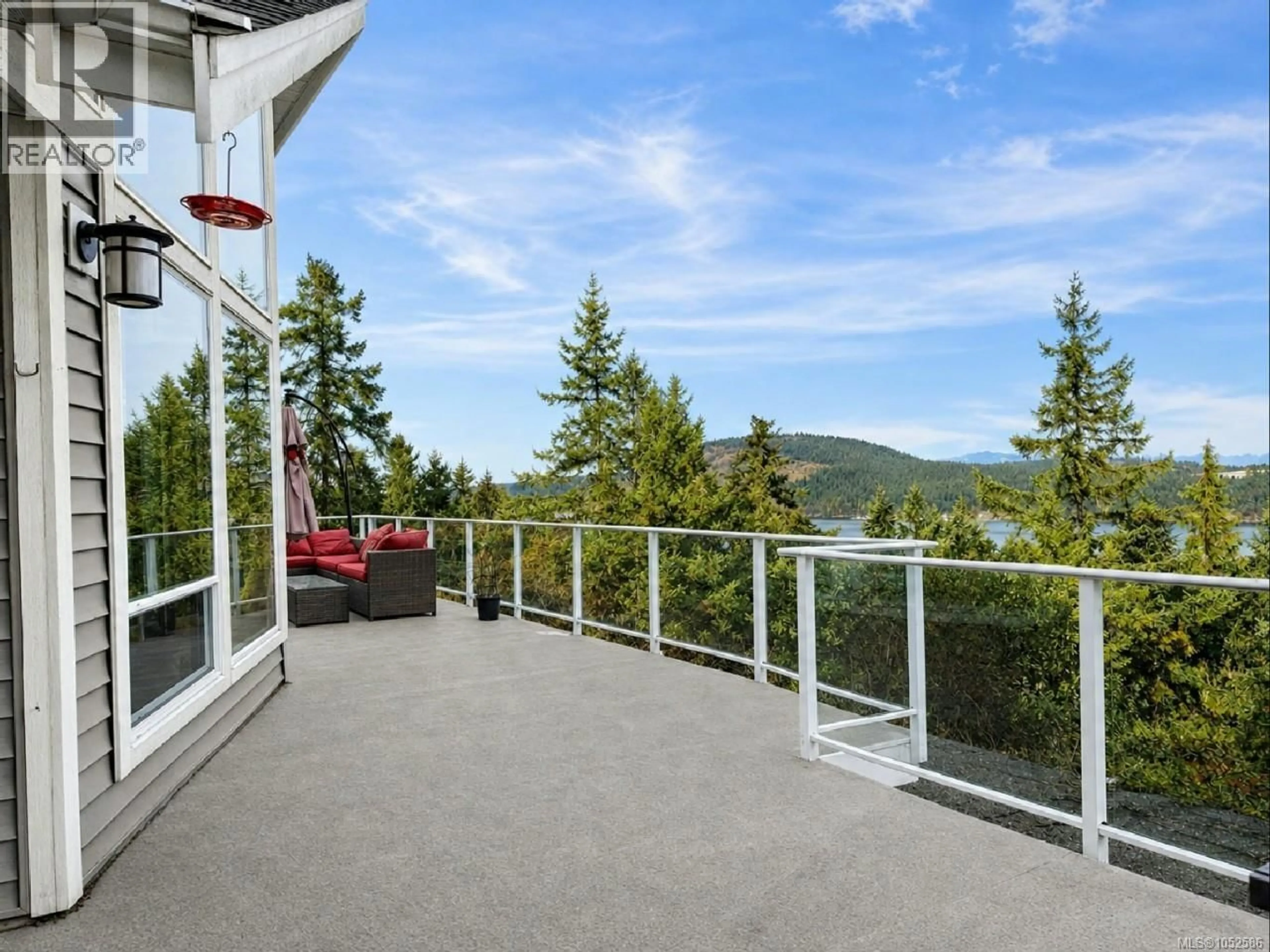 Patio, mountain view for 8475 LISA LANE, Lantzville British Columbia V0R2H0