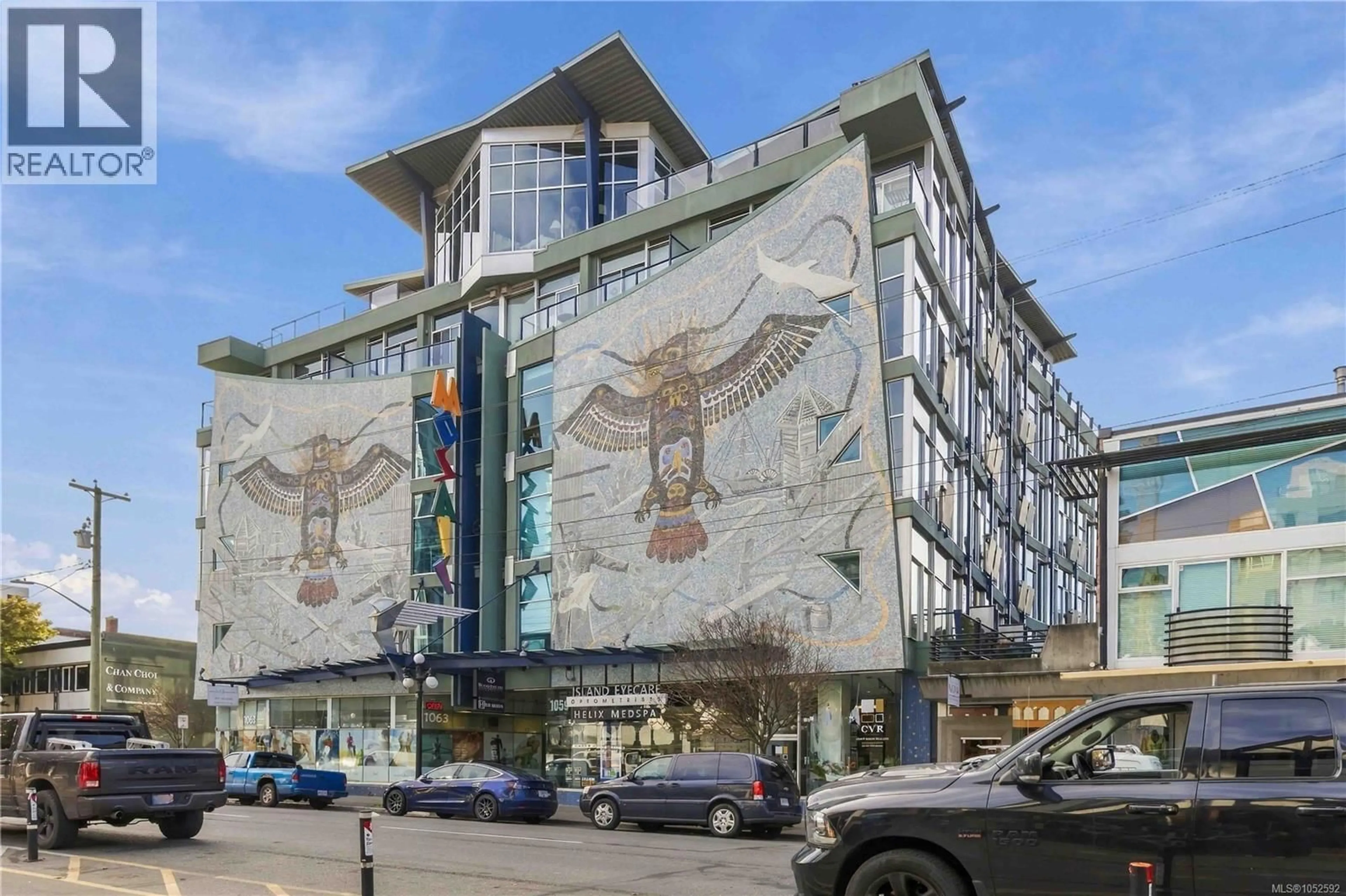 Lobby for 406 - 1061 FORT STREET, Victoria British Columbia V8V5A1
