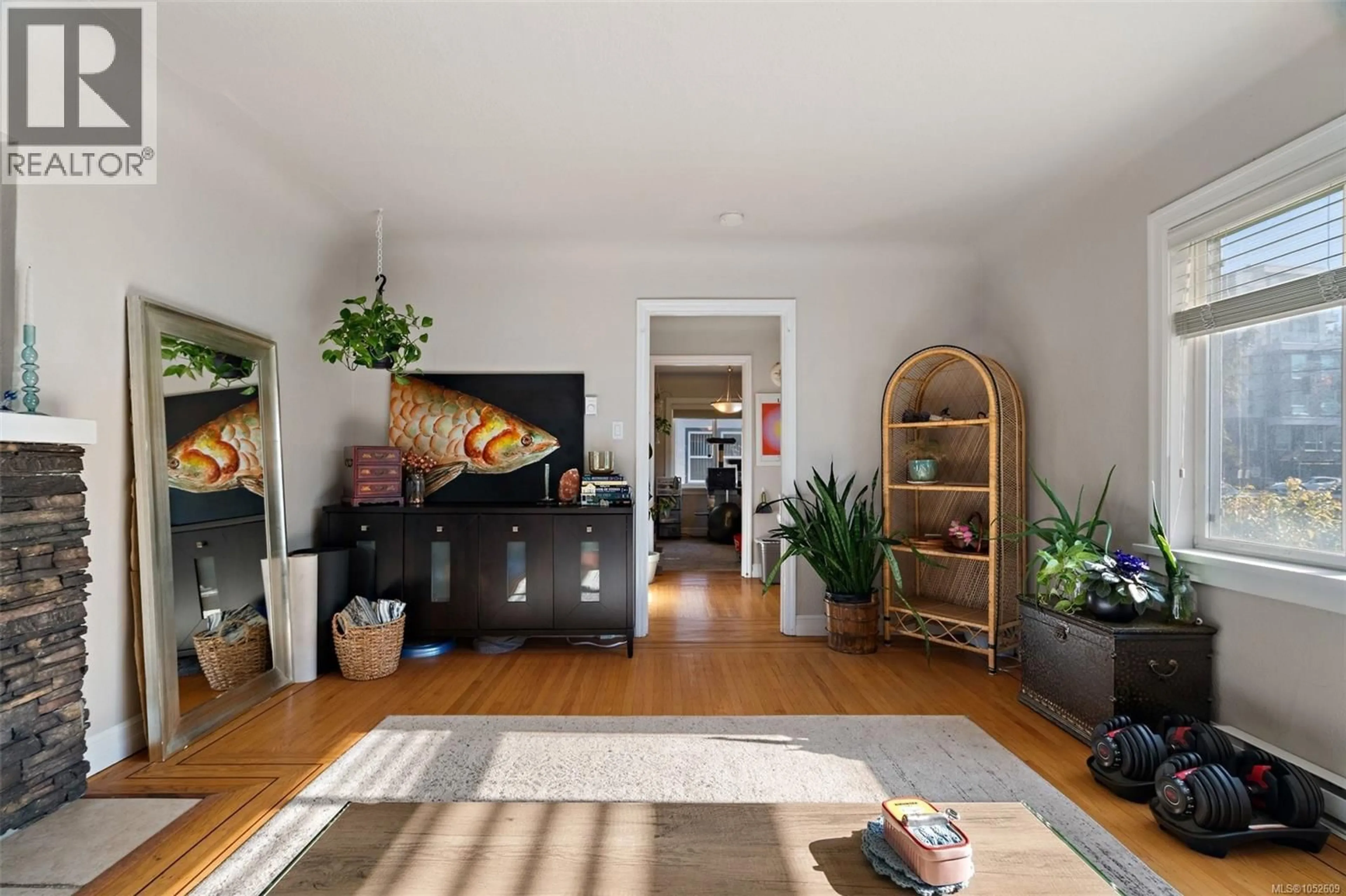 Unknown for 1230 HILLSIDE AVENUE, Victoria British Columbia V8X2B2