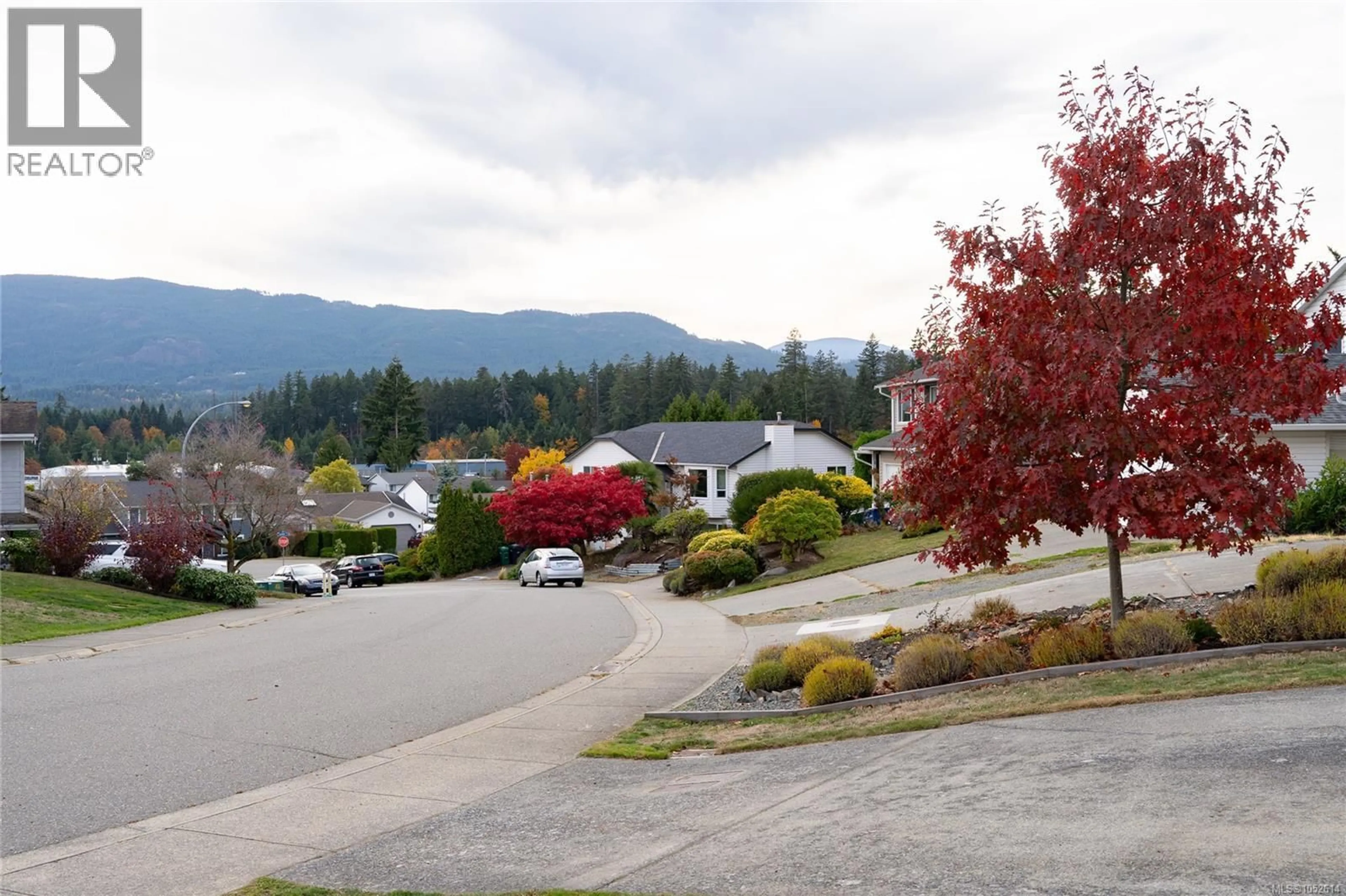 A pic from outside/outdoor area/front of a property/back of a property/a pic from drone, mountain view for 5141 KAITLYNS WAY, Nanaimo British Columbia V9T5W1