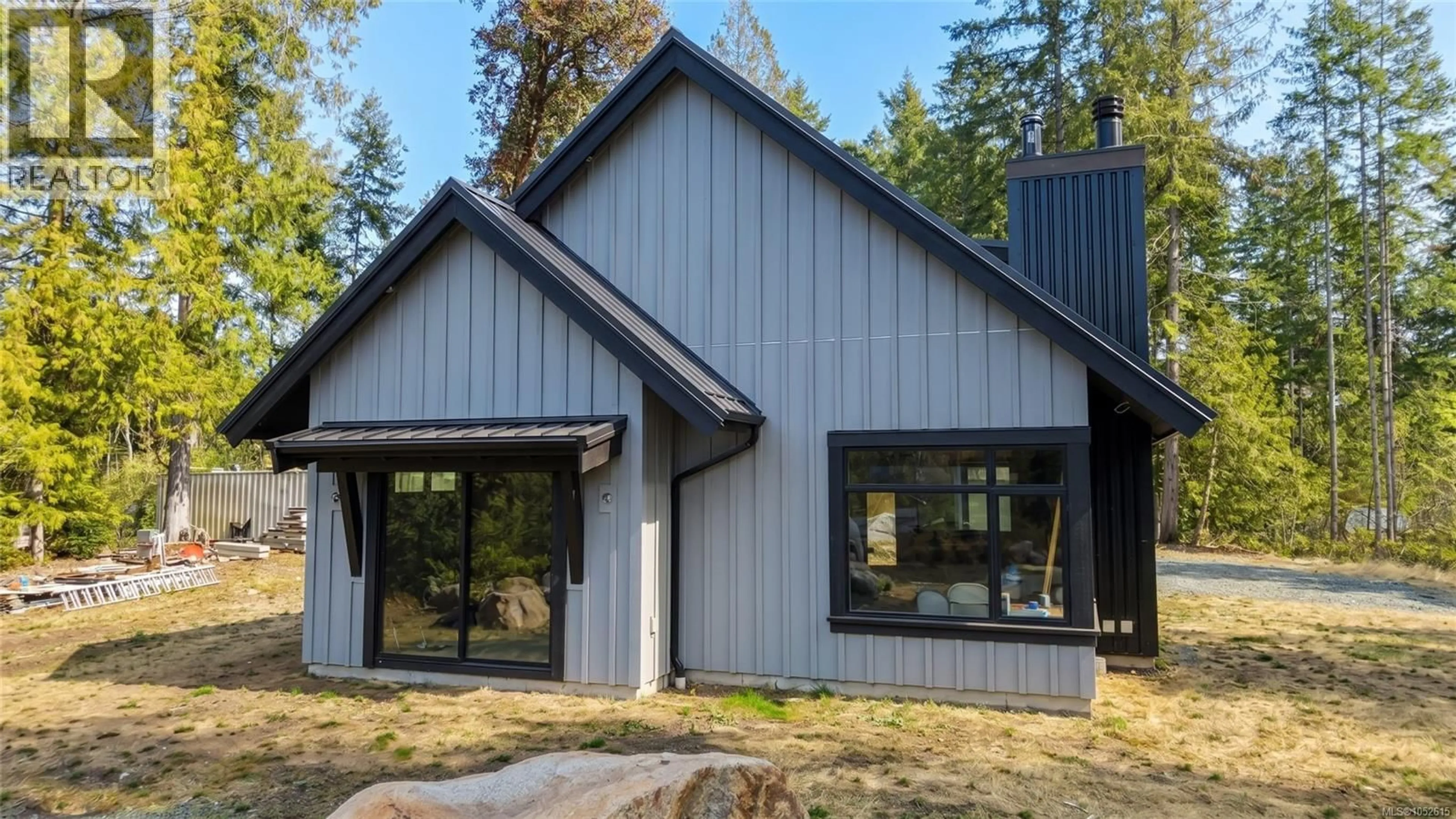 Home with vinyl exterior material, unknown for 1195 EVERGREEN WAY, Parksville British Columbia V9P2B1