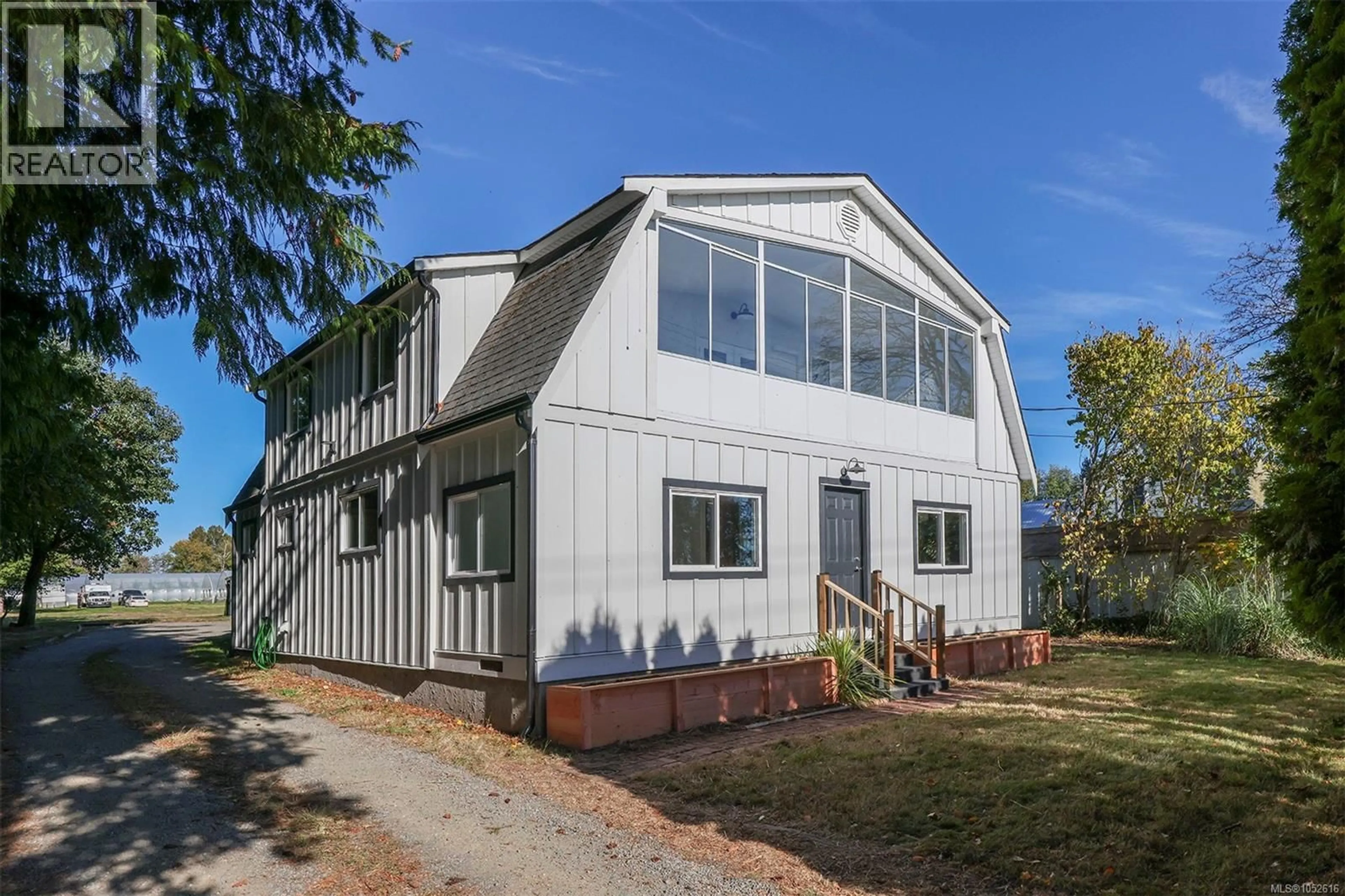 Home with vinyl exterior material, building for 770 KNIGHT ROAD, Comox British Columbia V9M3T3