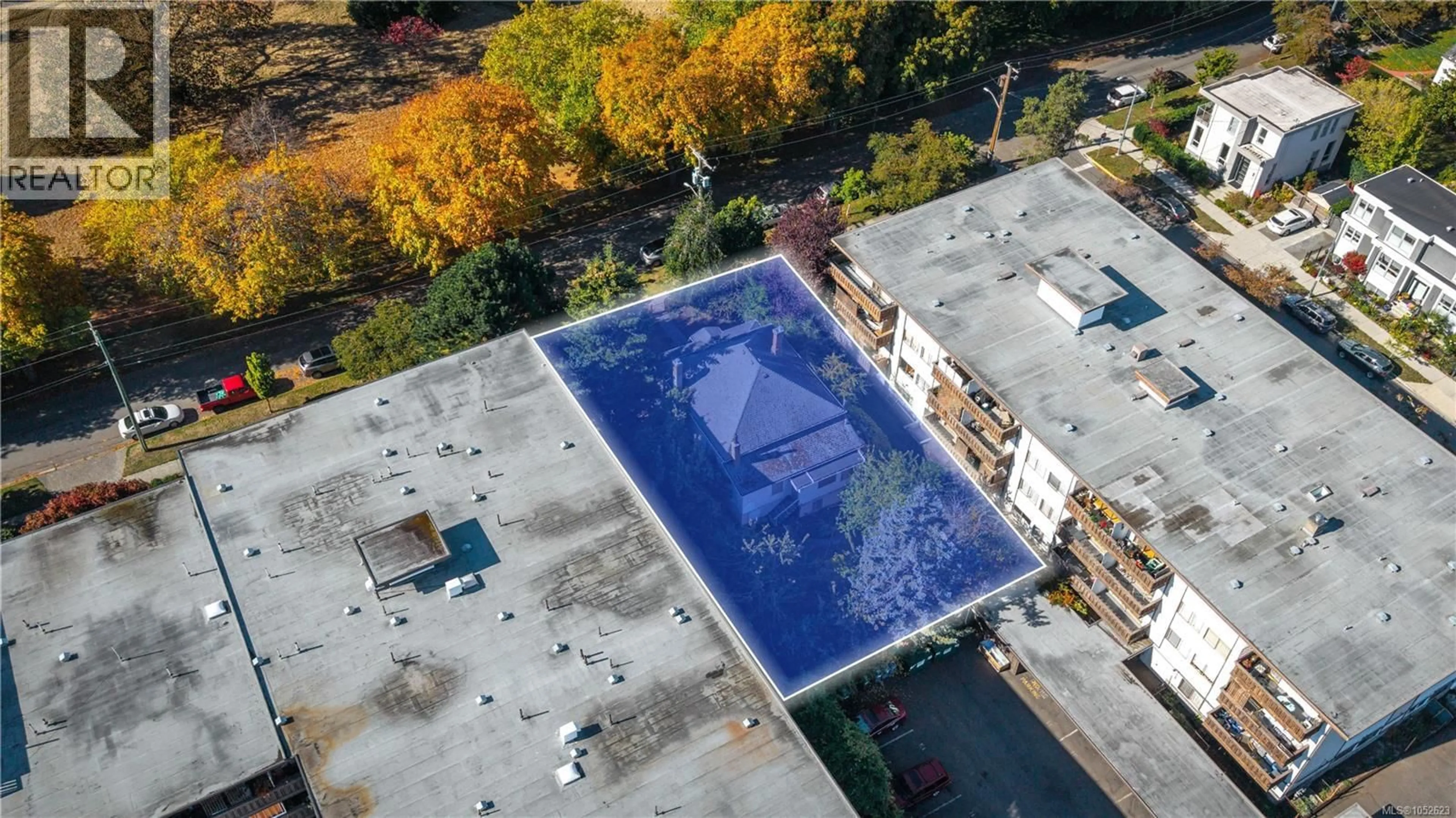 Pool for 956 HEYWOOD AVENUE, Victoria British Columbia V8V2Y4