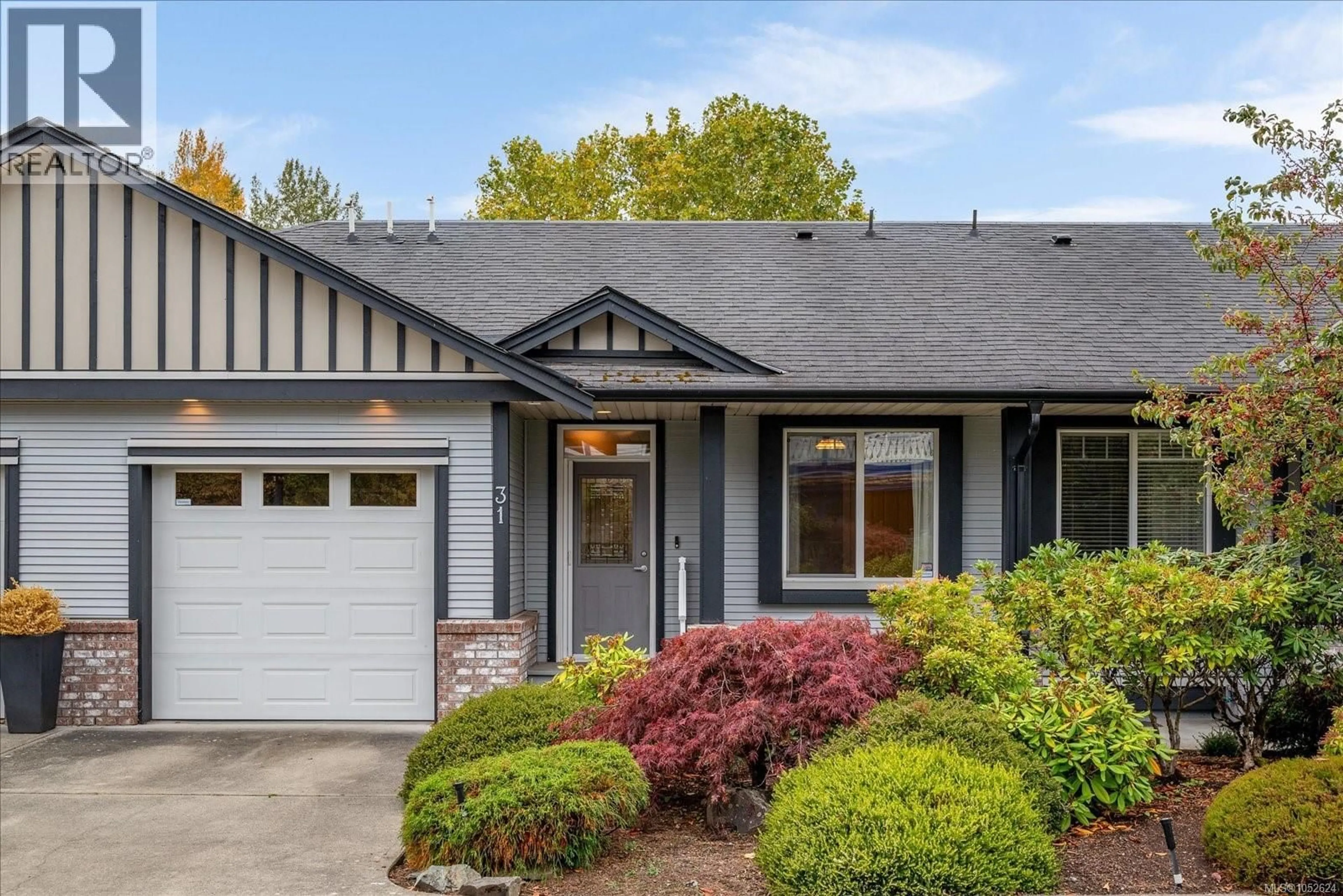 Home with vinyl exterior material, street for 31 - 3110 COOK STREET, Chemainus British Columbia V0R1K2