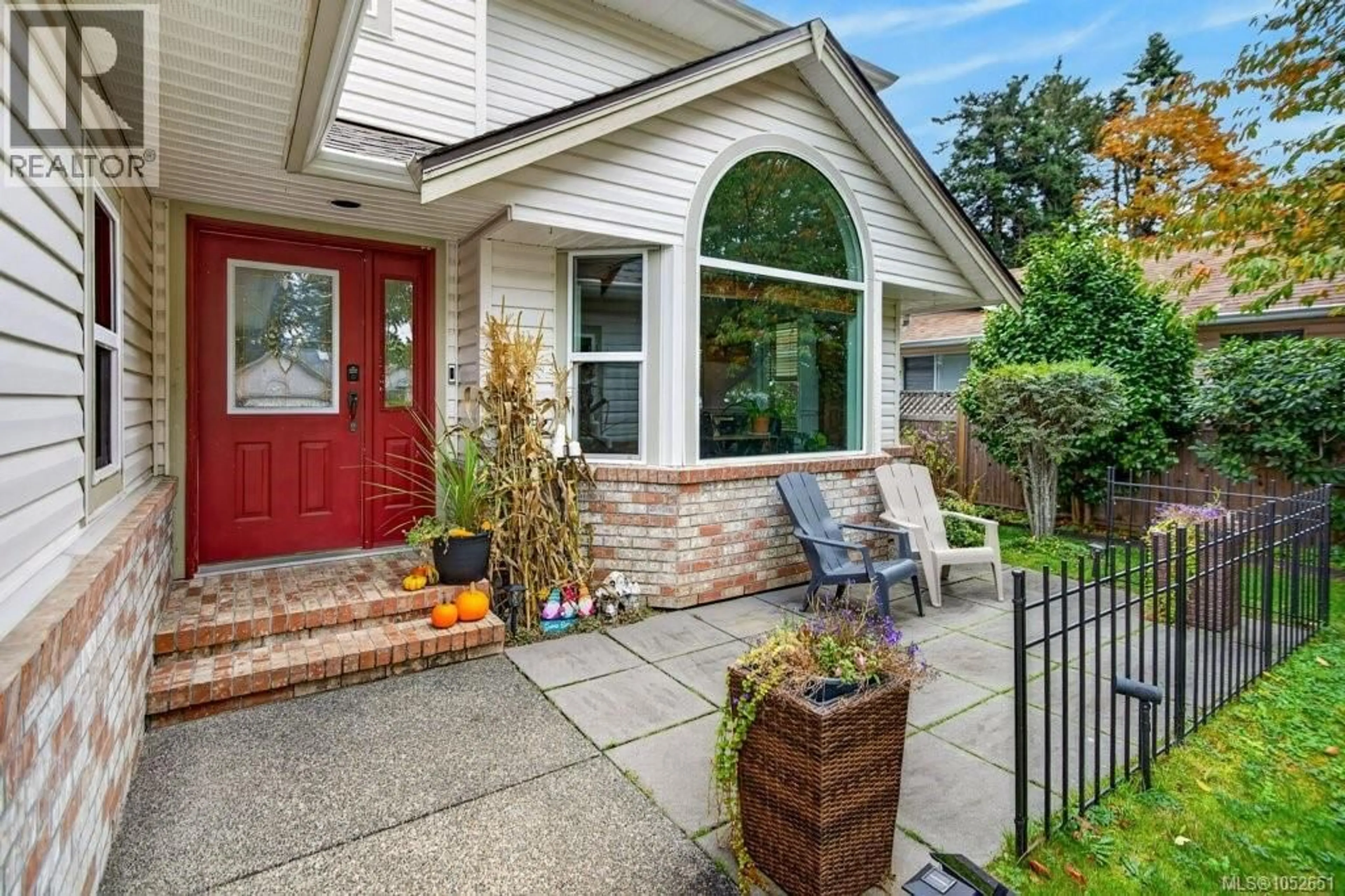 Home with brick exterior material, street for 1123 ZEBALLOS DRIVE, Courtenay British Columbia V9N8P7