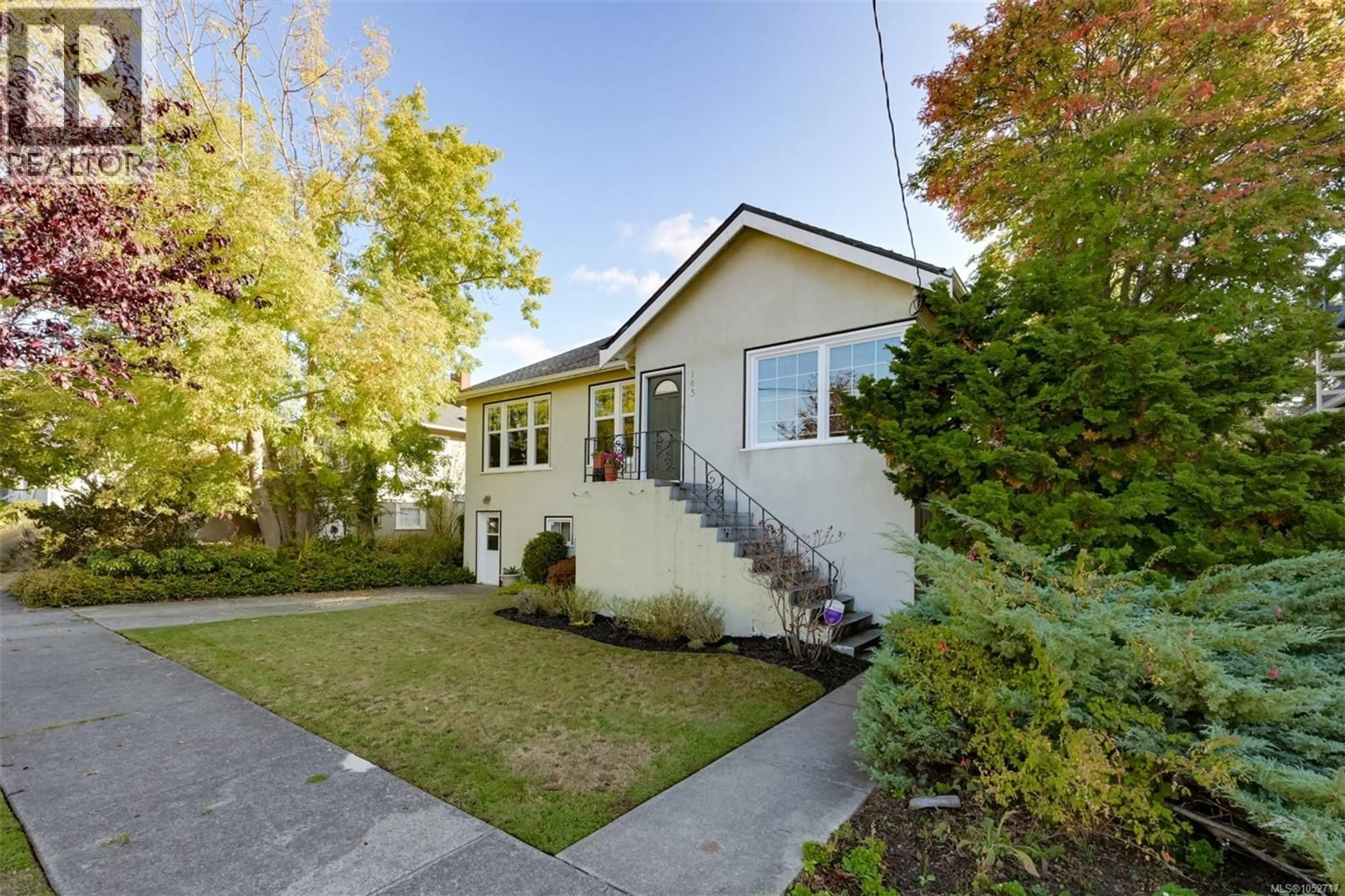 Unknown for 145 BEECHWOOD AVENUE, Victoria British Columbia V8S3W4