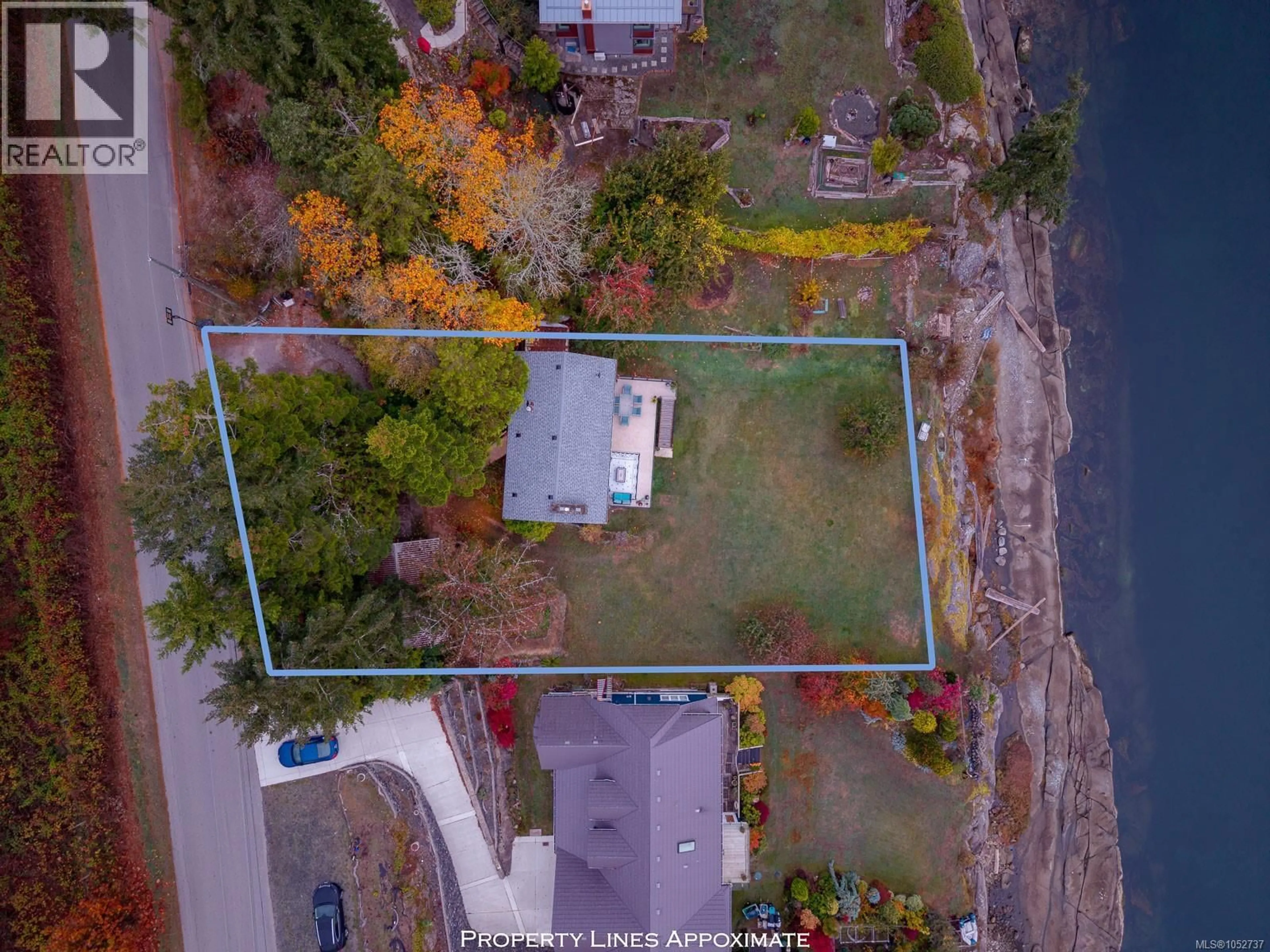 A pic from outside/outdoor area/front of a property/back of a property/a pic from drone, water/lake/river/ocean view for 2560 PYLADES DRIVE, Nanaimo British Columbia V9G1E5