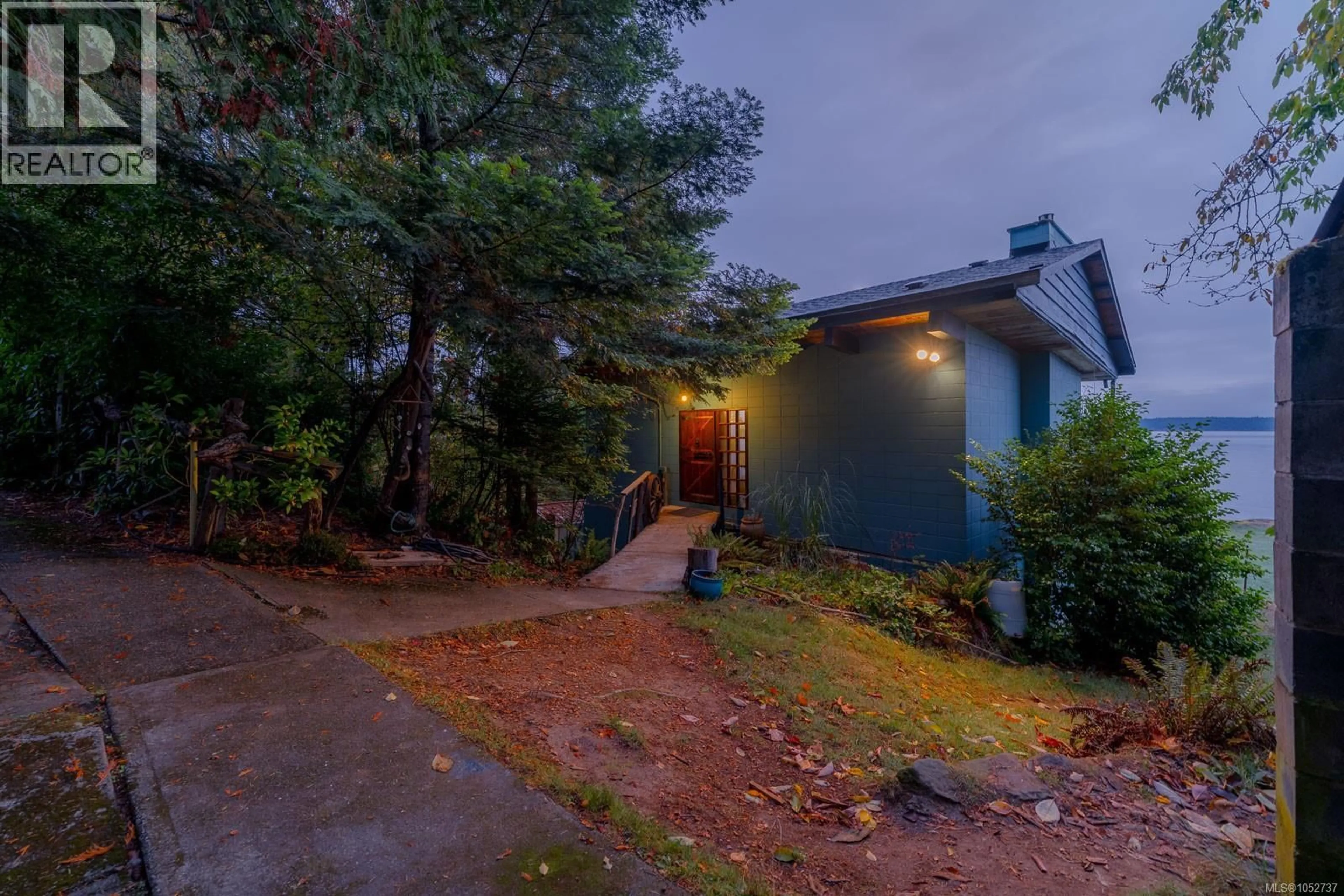 Unknown for 2560 PYLADES DRIVE, Nanaimo British Columbia V9G1E5