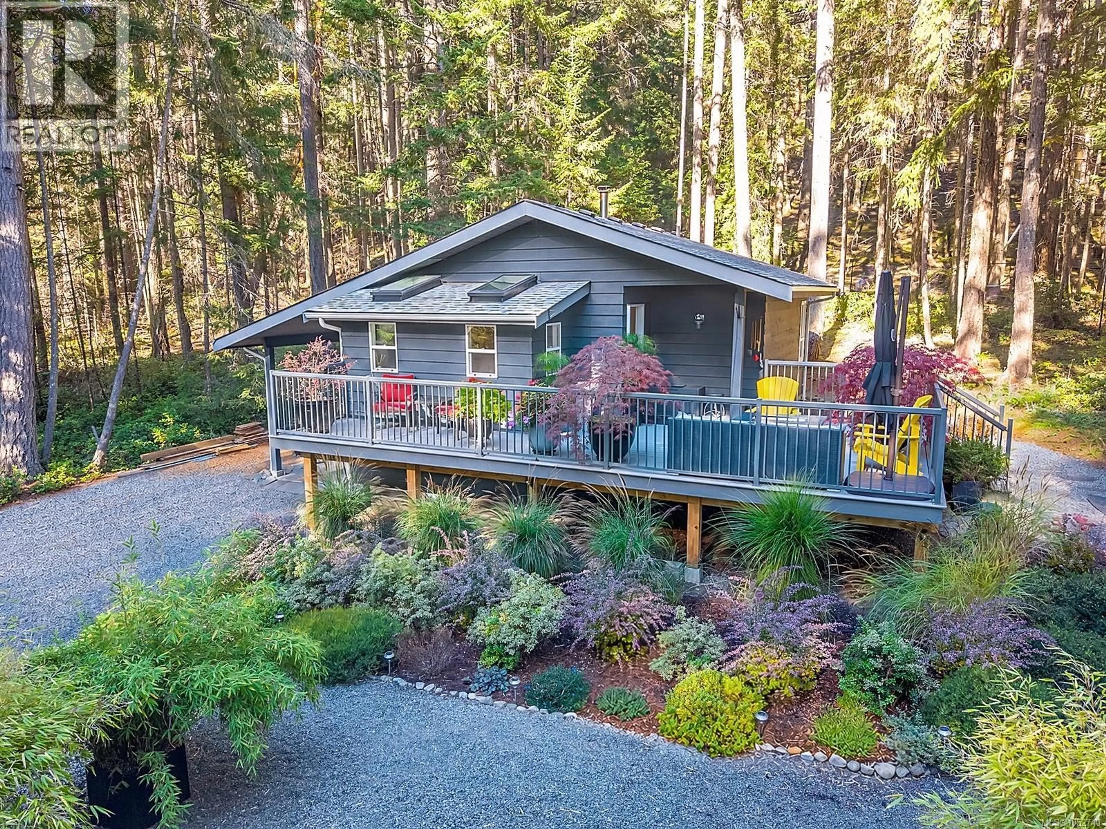 Home with vinyl exterior material, unknown for 2701 GALLEY CRESCENT, Pender Island British Columbia V0N2M2