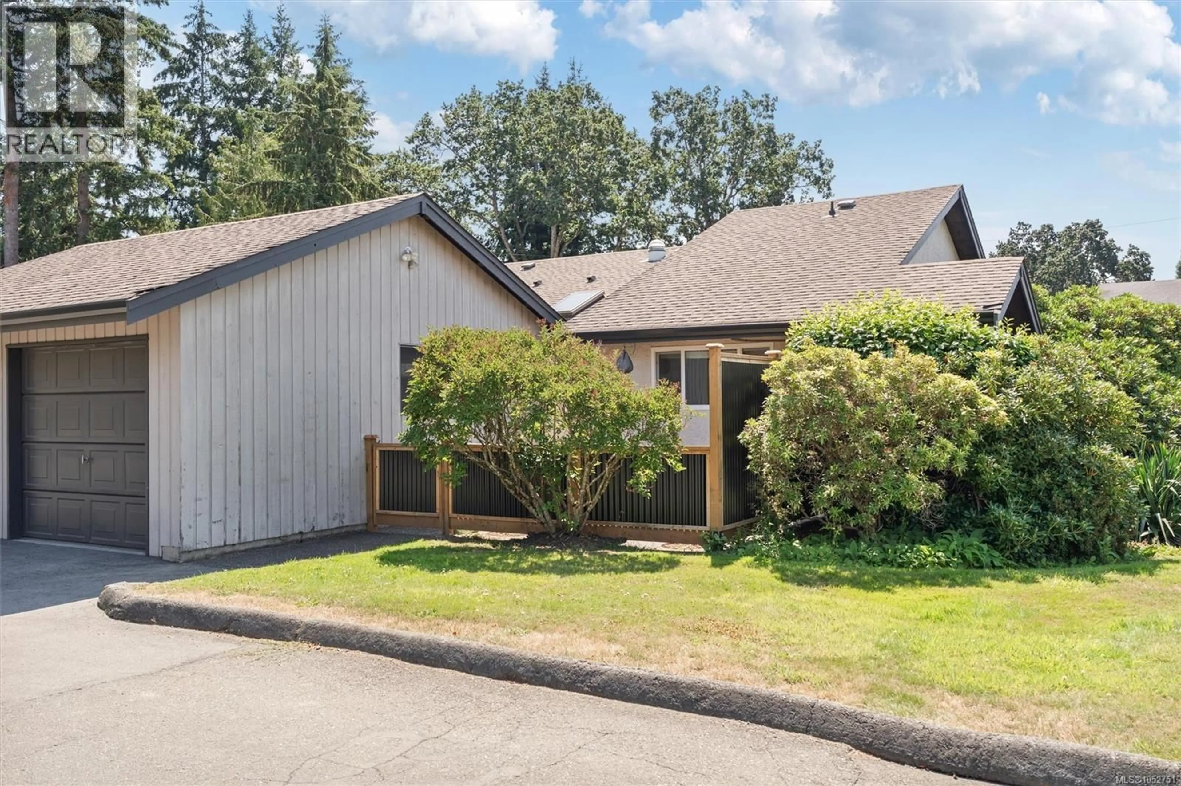 Unknown for 4 - 1184 CLARKE ROAD, Central Saanich British Columbia V8N2C3