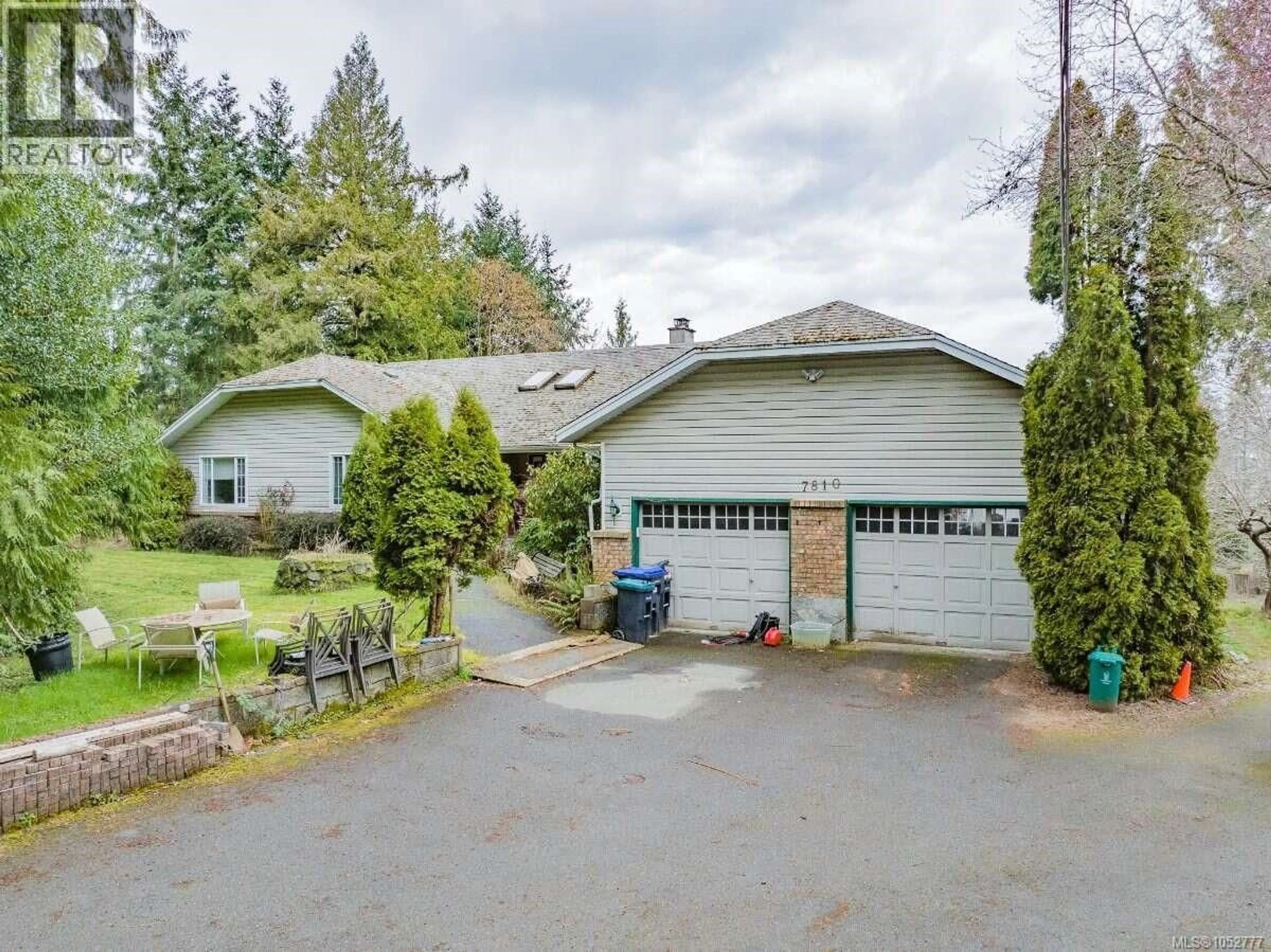 A pic from outside/outdoor area/front of a property/back of a property/a pic from drone, street for 7810 AATS ROAD, Lantzville British Columbia V0R2H0