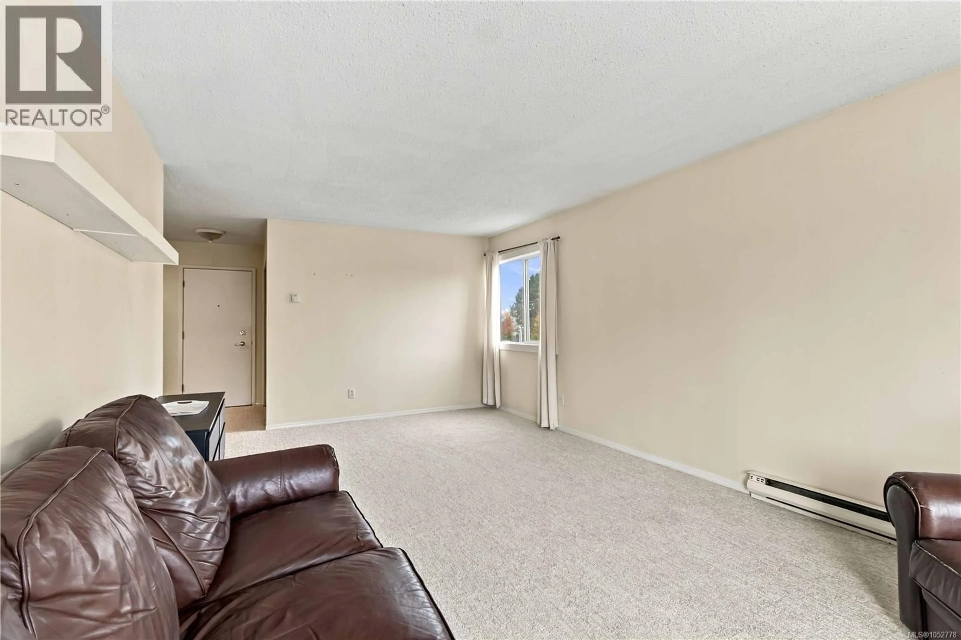 A pic of a room for 316 - 900 TOLMIE AVENUE, Saanich British Columbia V8X3W6