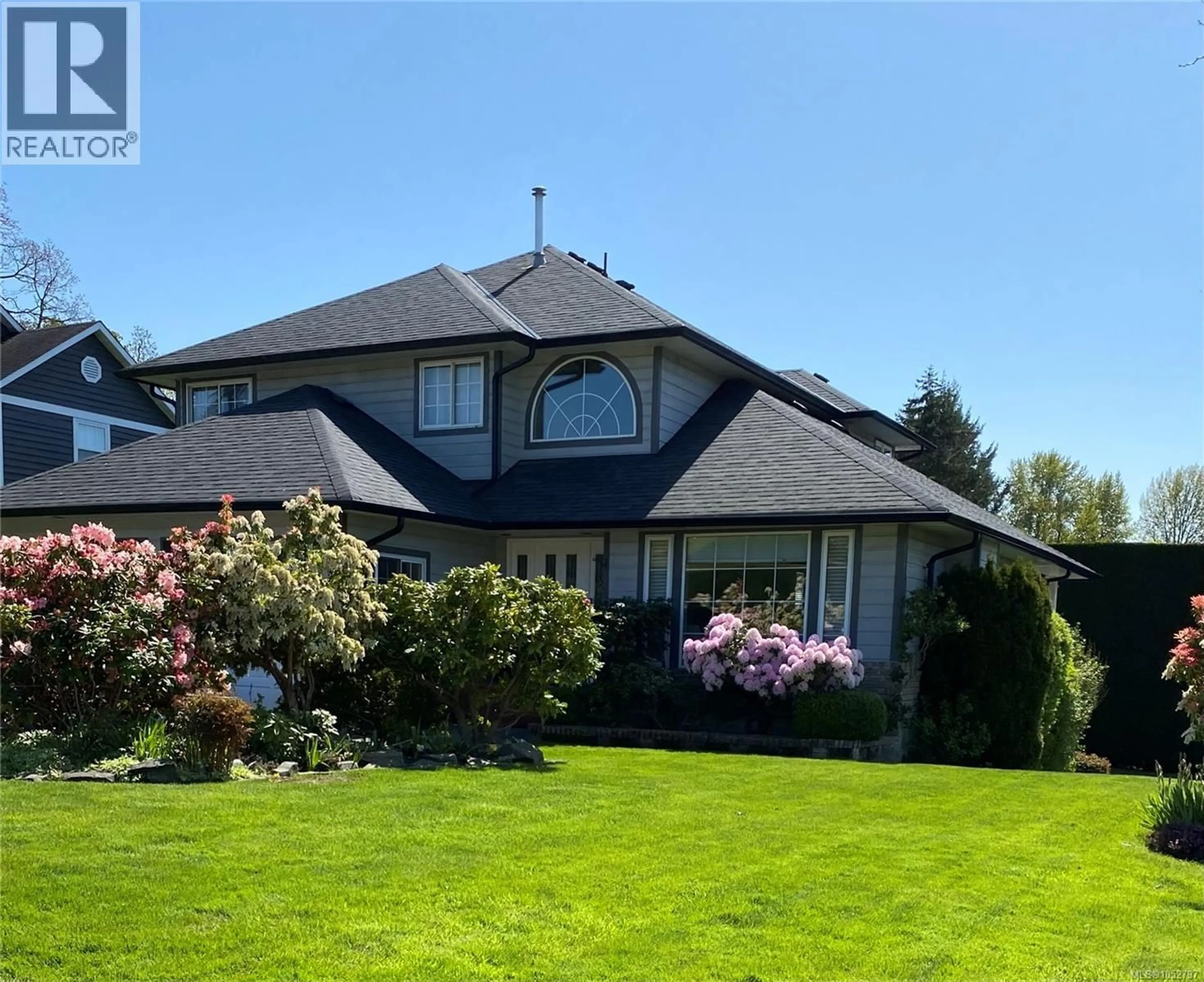 Home with vinyl exterior material, unknown for 5993 TRILLIUM WAY, Duncan British Columbia V9L5G8