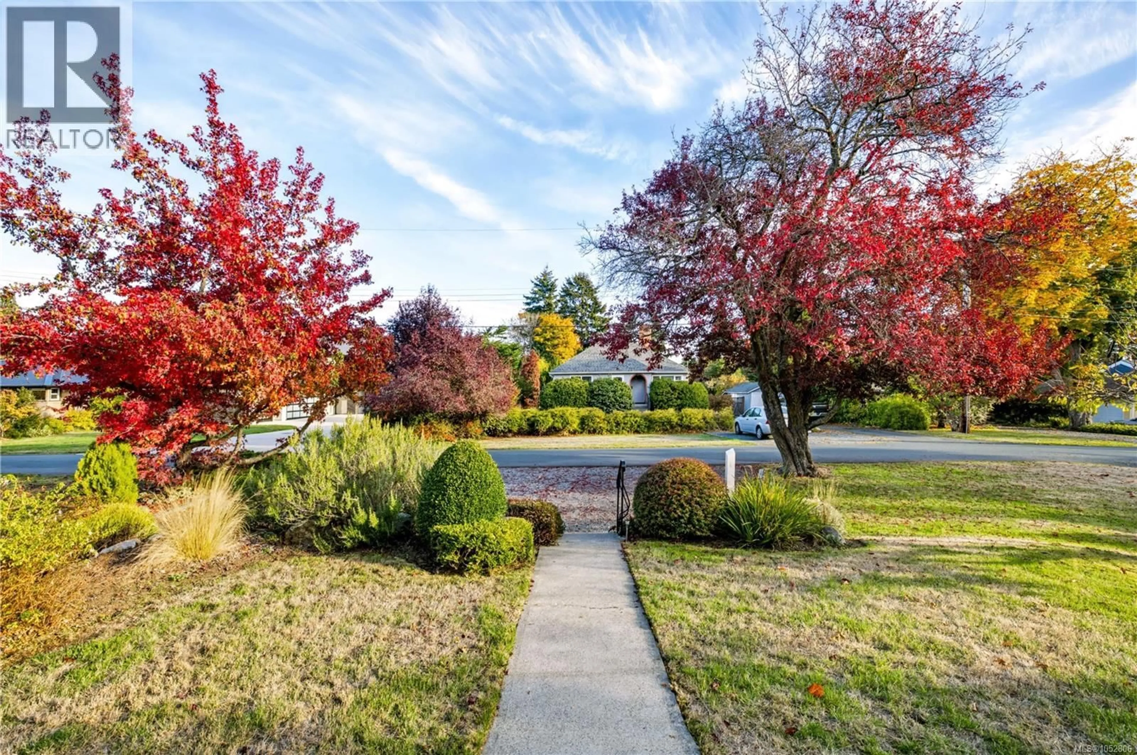 A pic from outside/outdoor area/front of a property/back of a property/a pic from drone, street for 3910 SCOLTON ROAD, Saanich British Columbia V8N4E2