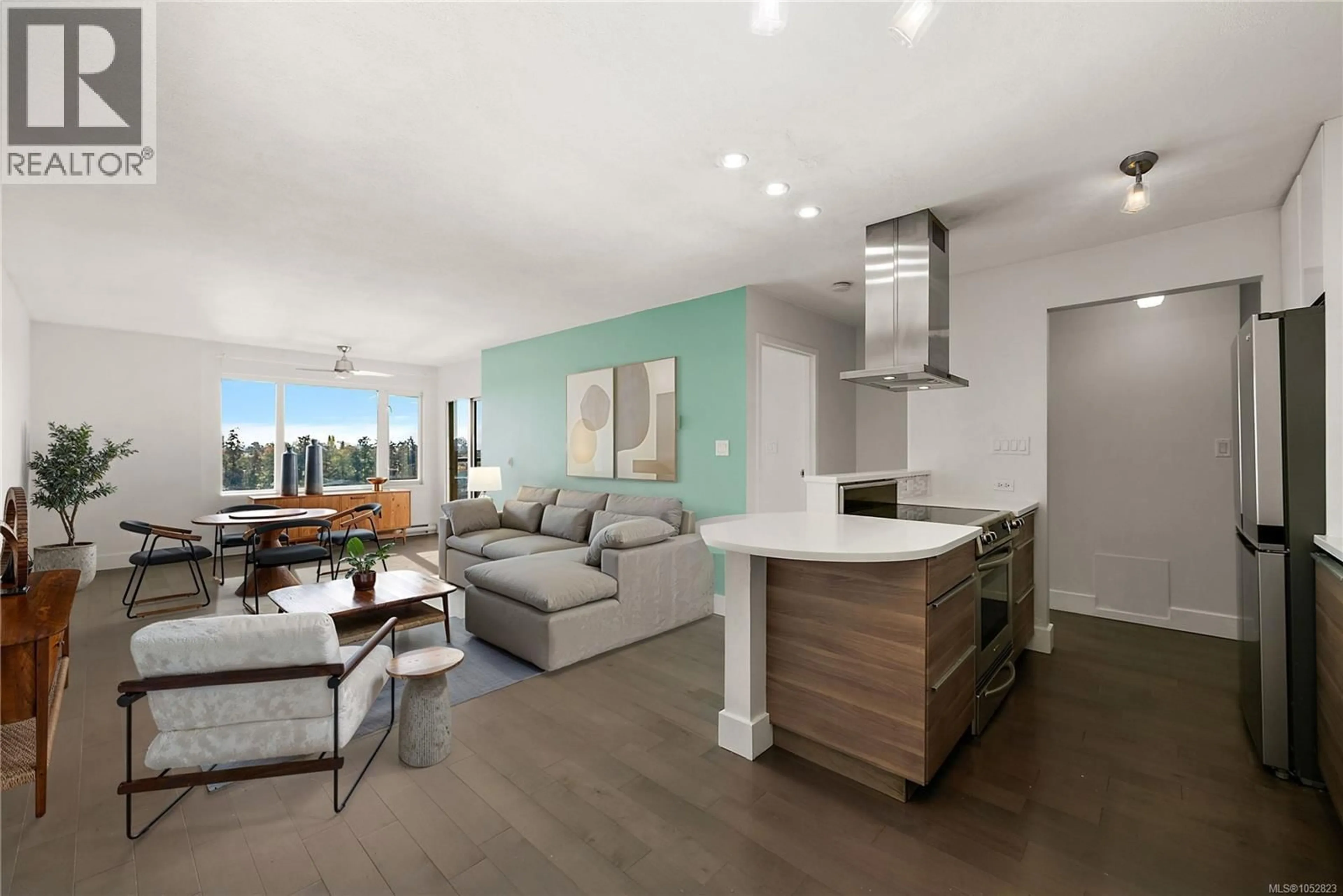 Open concept kitchen, wood/laminate floor for 802 - 105 GORGE ROAD EAST, Victoria British Columbia V9A6Z3