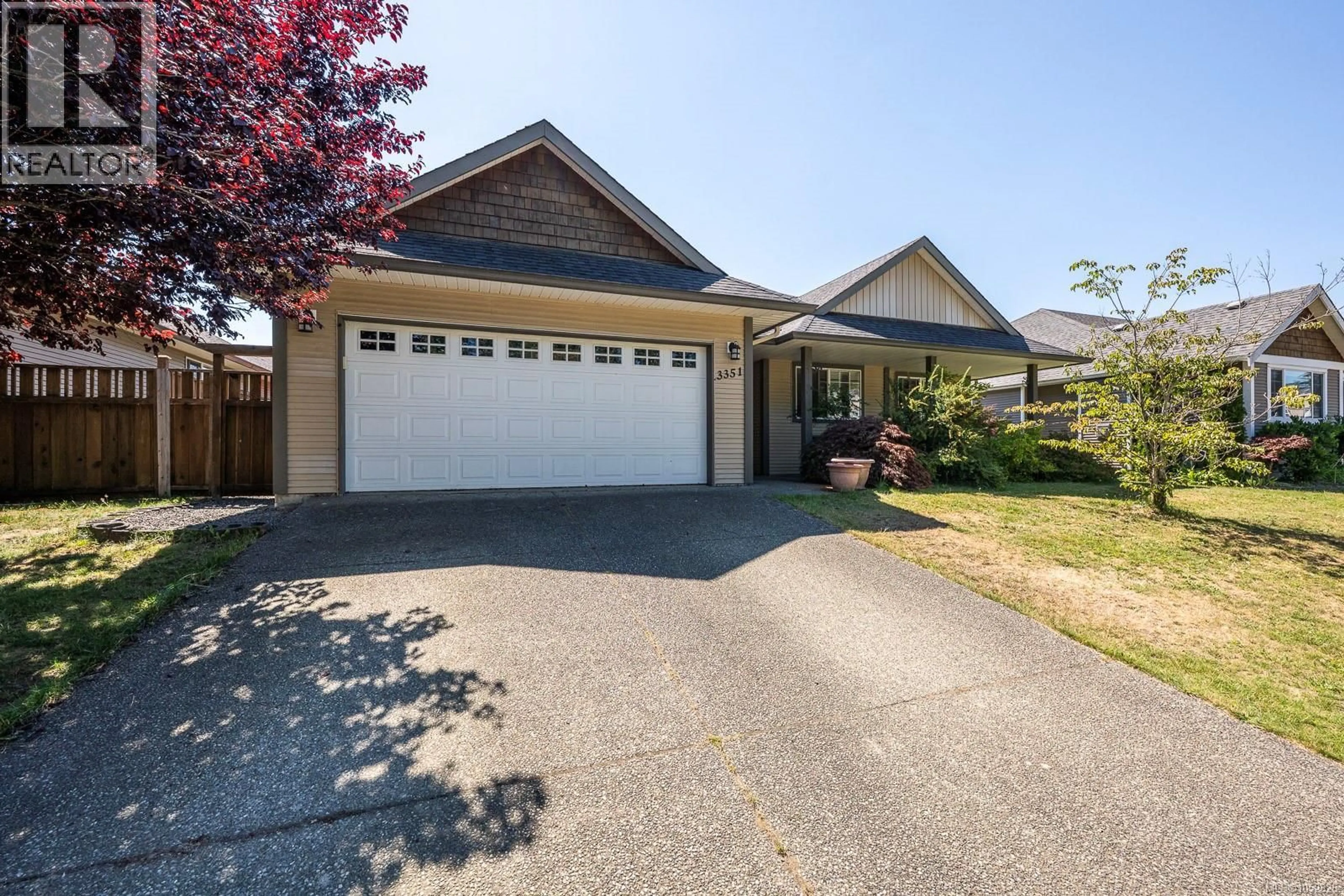 Home with vinyl exterior material, street for 3351 CONISTON CRESCENT, Cumberland British Columbia V0R1S0
