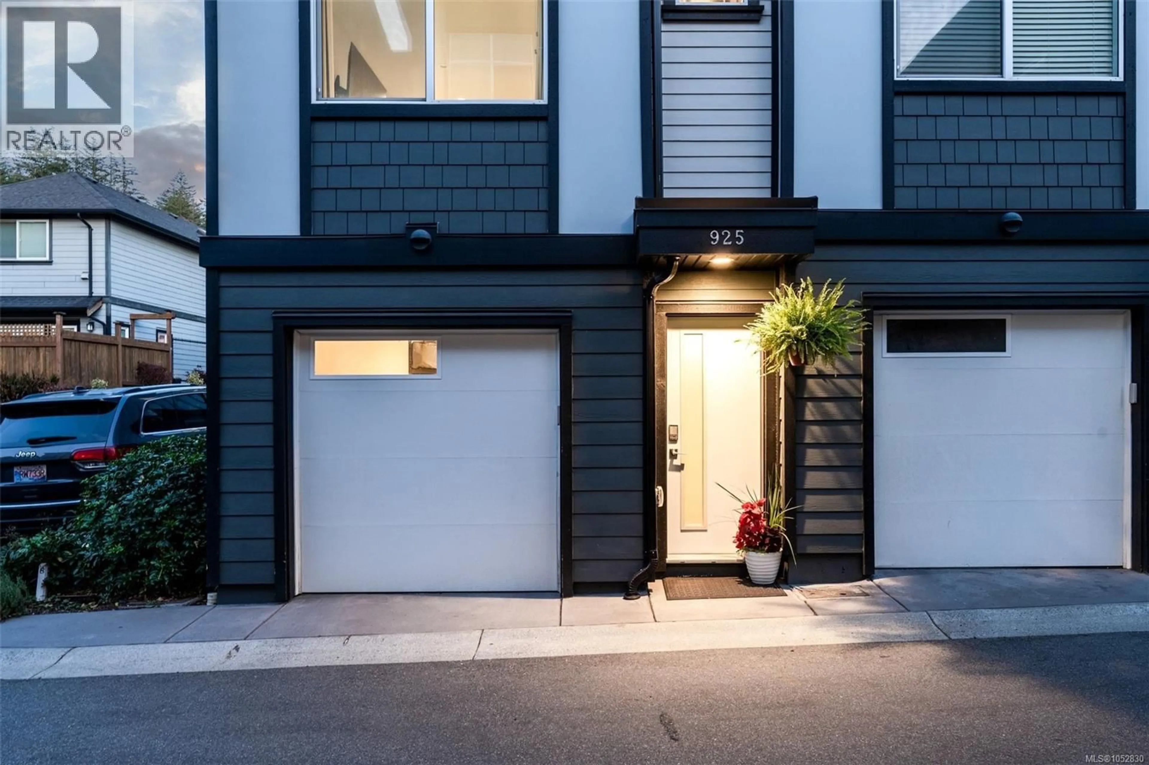 Unknown for 925 TURNSTONE RIDGE, Langford British Columbia V9C2Y4