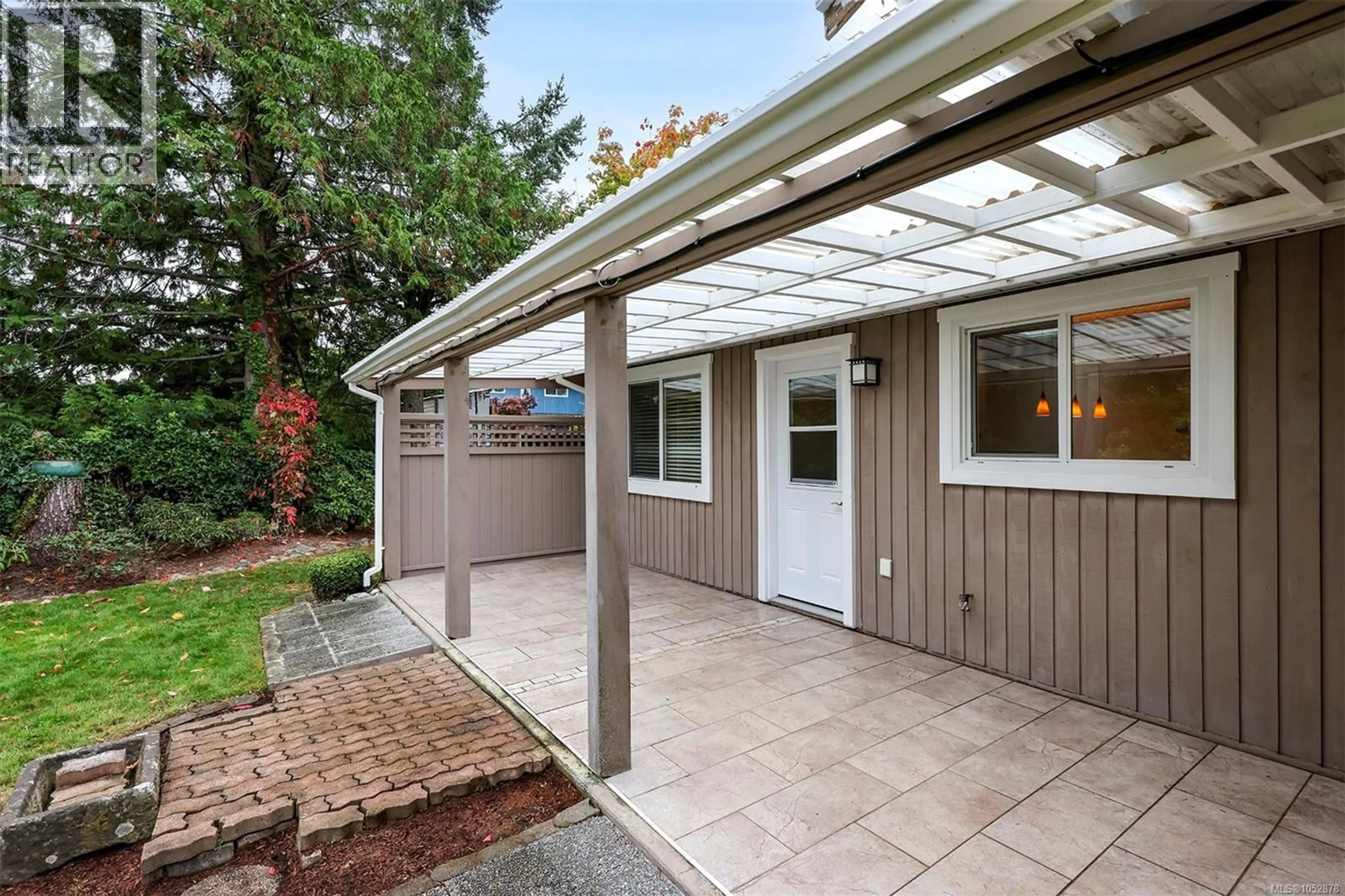 Patio, street for 765 NICOLLS DRIVE, French Creek British Columbia V9P1X4
