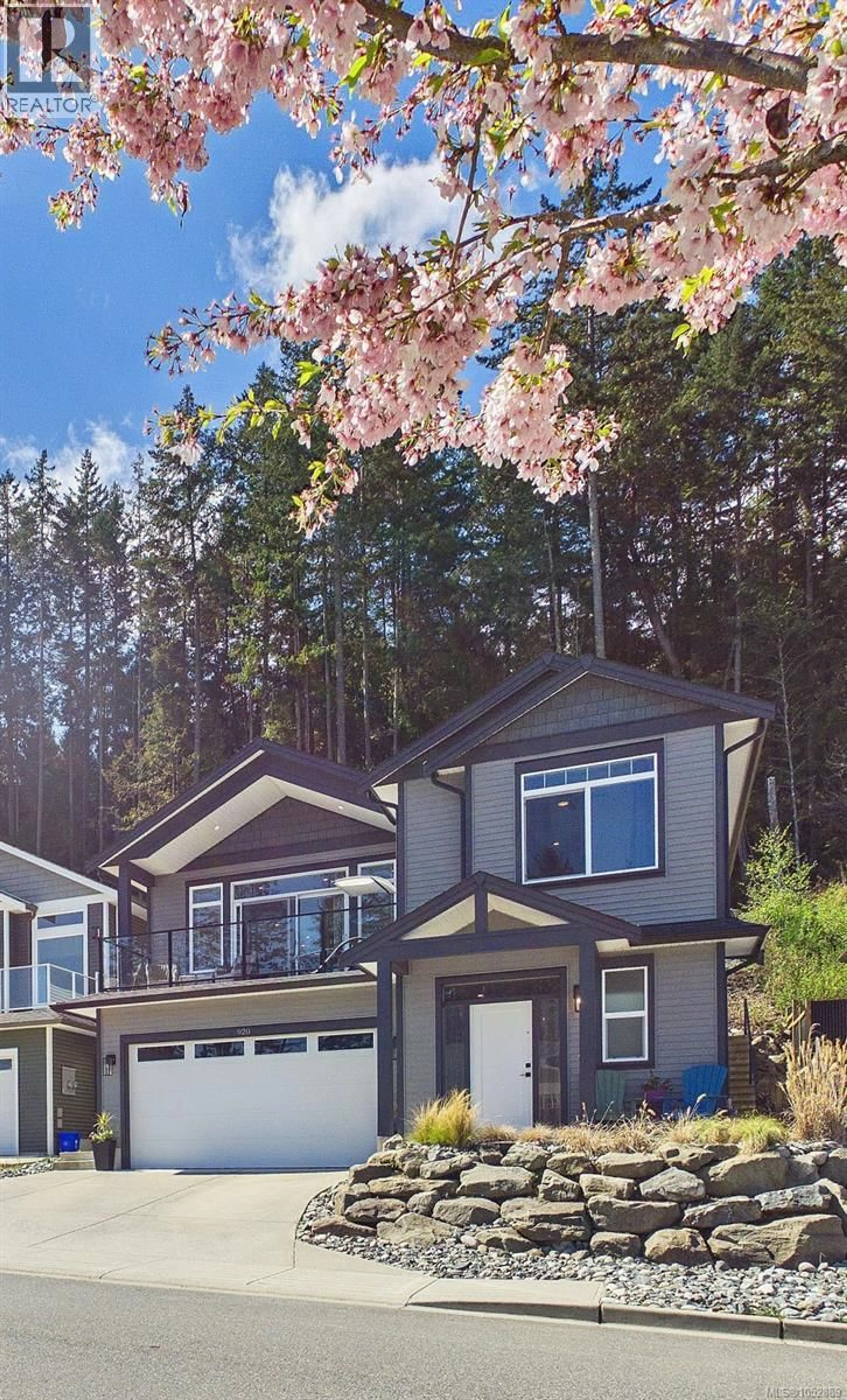 Home with vinyl exterior material, unknown for 920 CRAIG ROAD, Ladysmith British Columbia V9G2C4