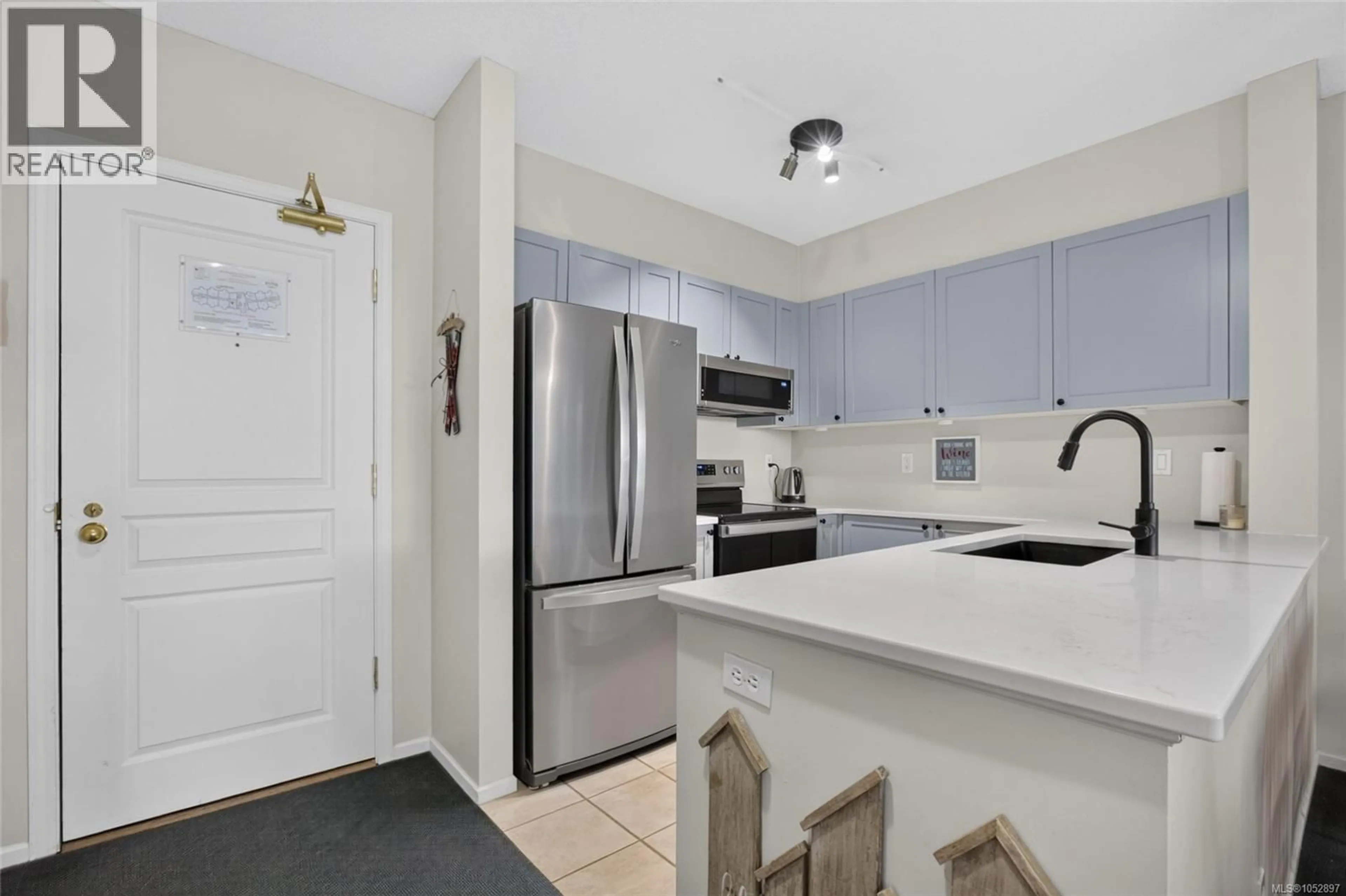 Standard kitchen, unknown for 107 - 1290 ALPINE ROAD, Courtenay British Columbia V9J1L0