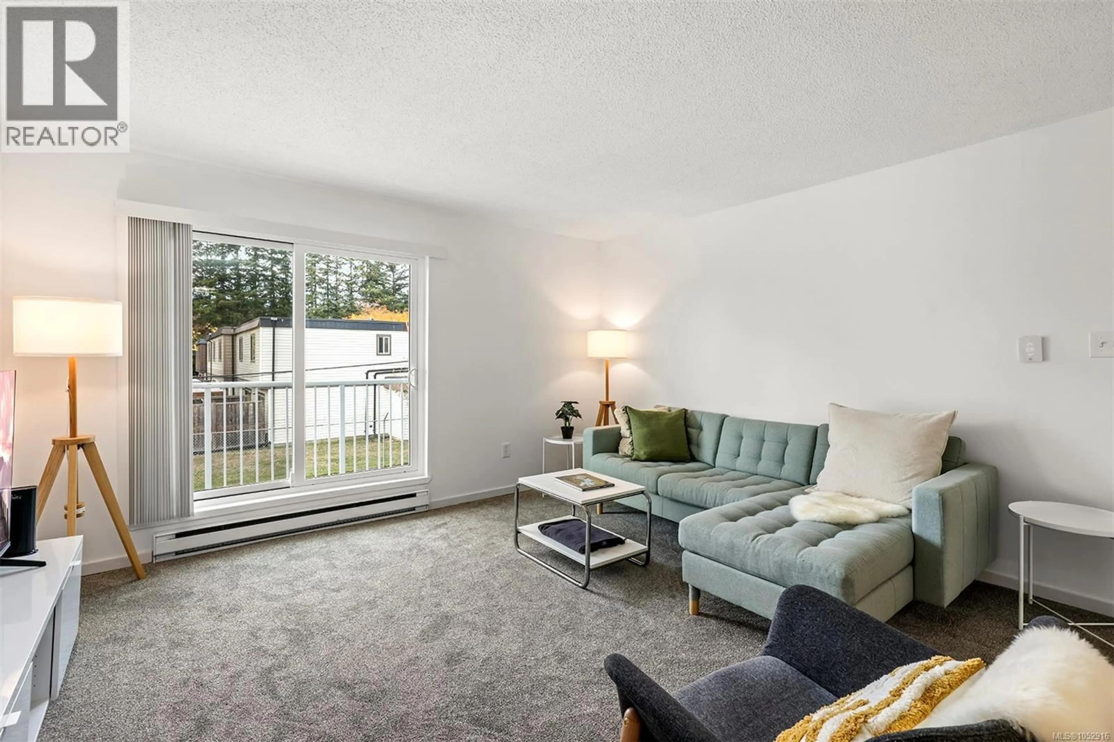 Living room with furniture, unknown for 216 - 175 CENTENNIAL DRIVE, Courtenay British Columbia V9N7M4