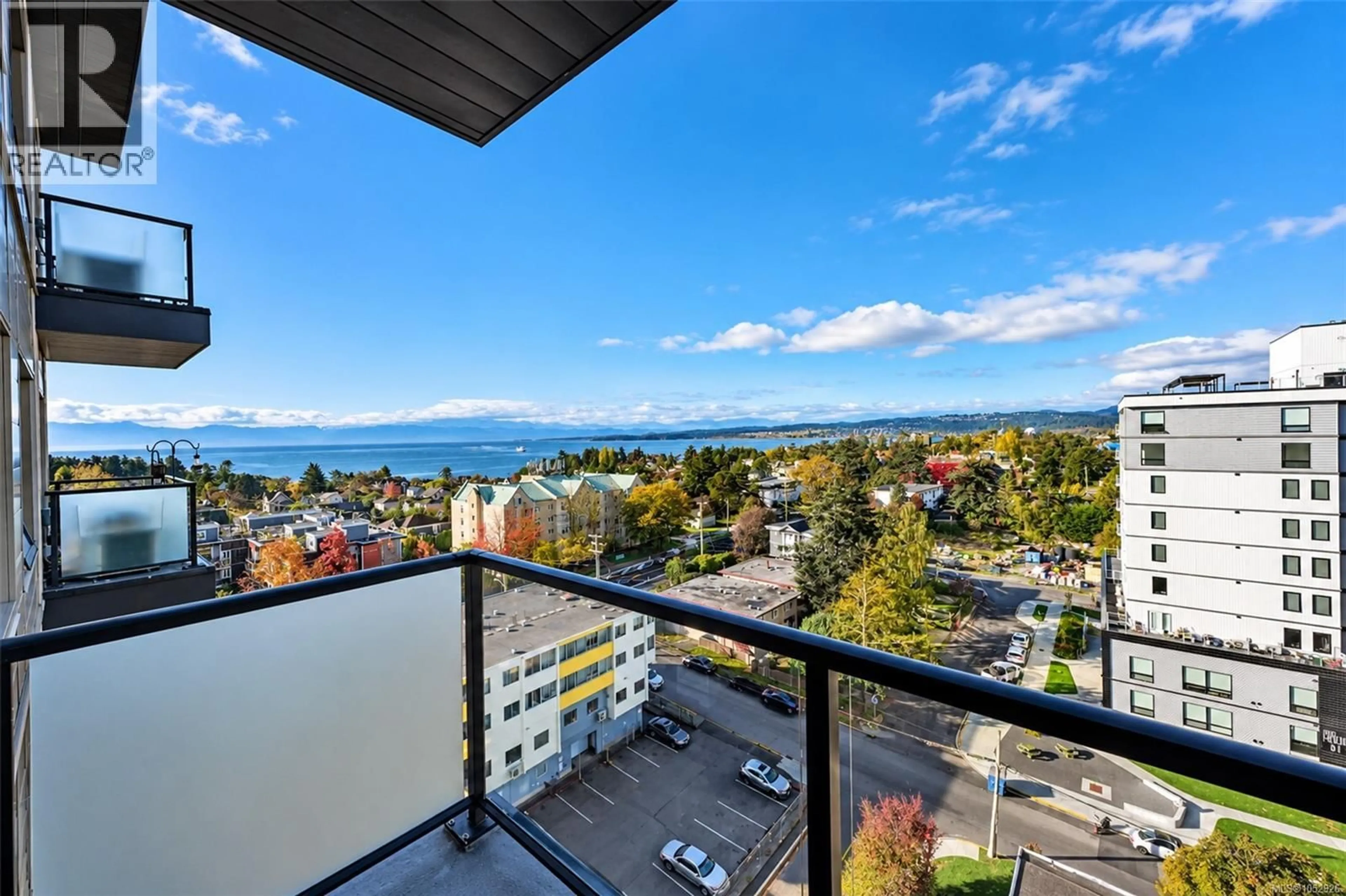 Balcony in the apartment, water/lake/river/ocean view for 907 - 622 ADMIRALS ROAD, Esquimalt British Columbia V9A2N7