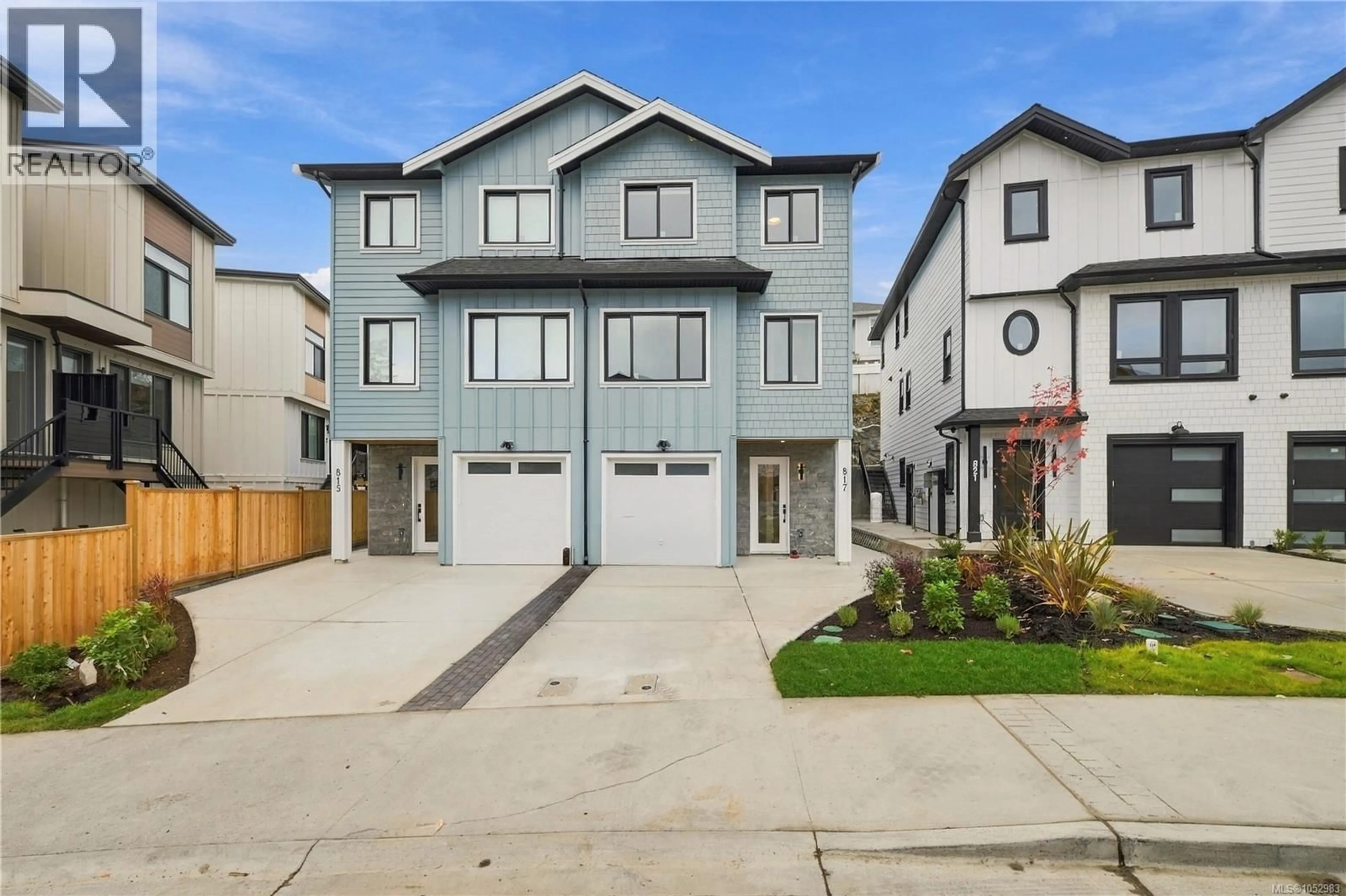 Home with vinyl exterior material, street for 817 BLACKBIRD PLACE, Langford British Columbia V9B6H4