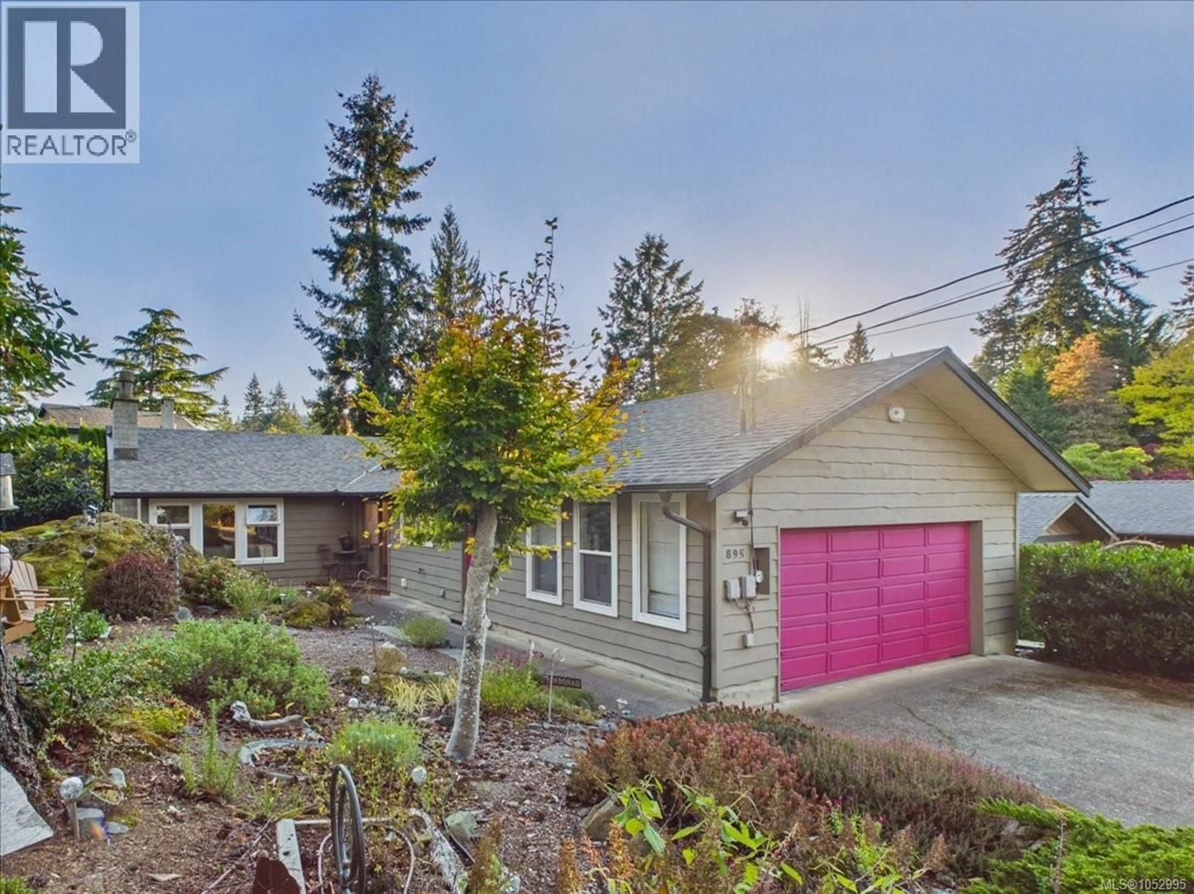 Unknown for 895 BRENTWOOD HEIGHTS, Central Saanich British Columbia V8M1A8