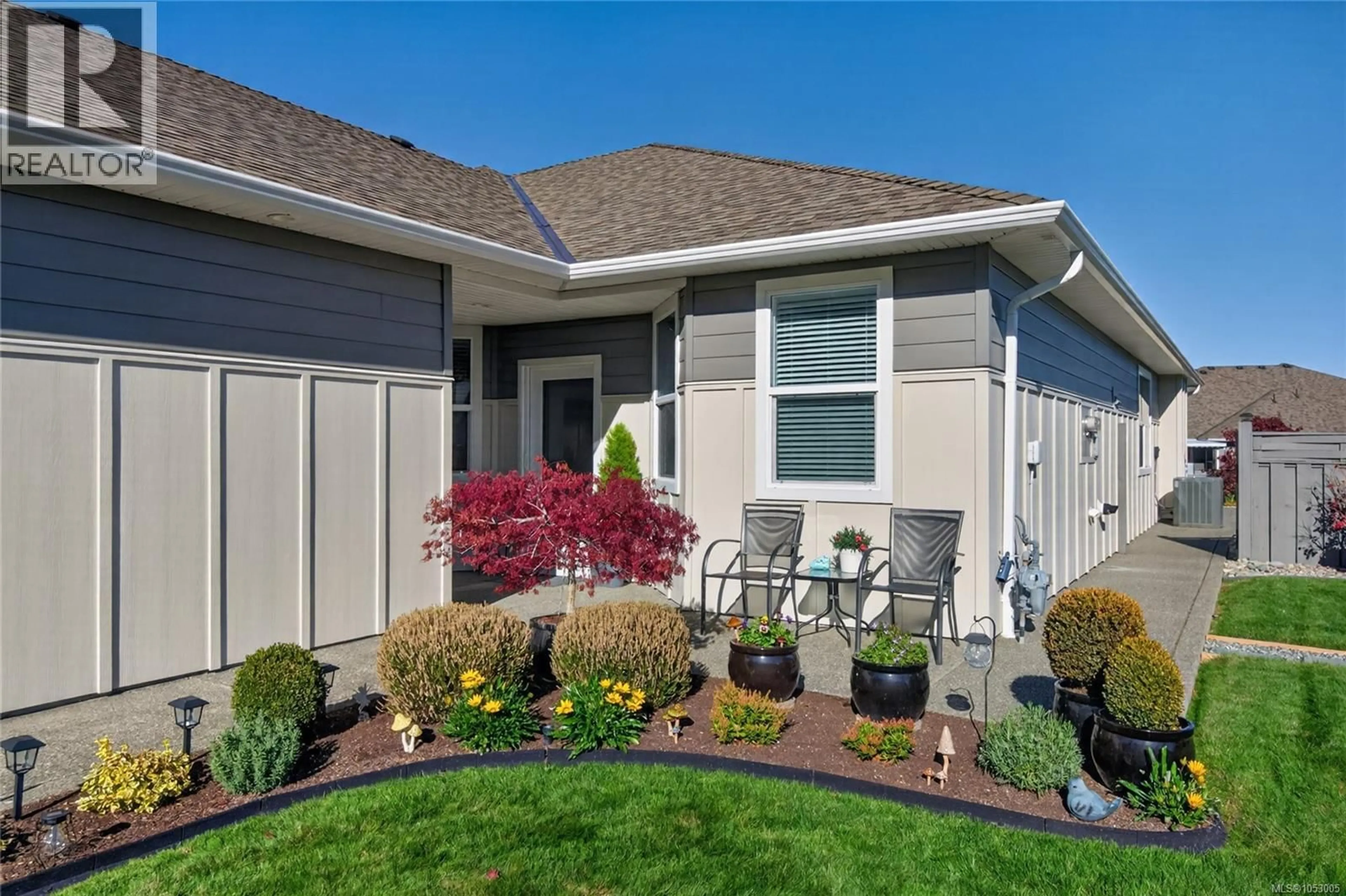 Home with vinyl exterior material, street for 18 - 2000 TREELANE ROAD, Campbell River British Columbia V9W0E1