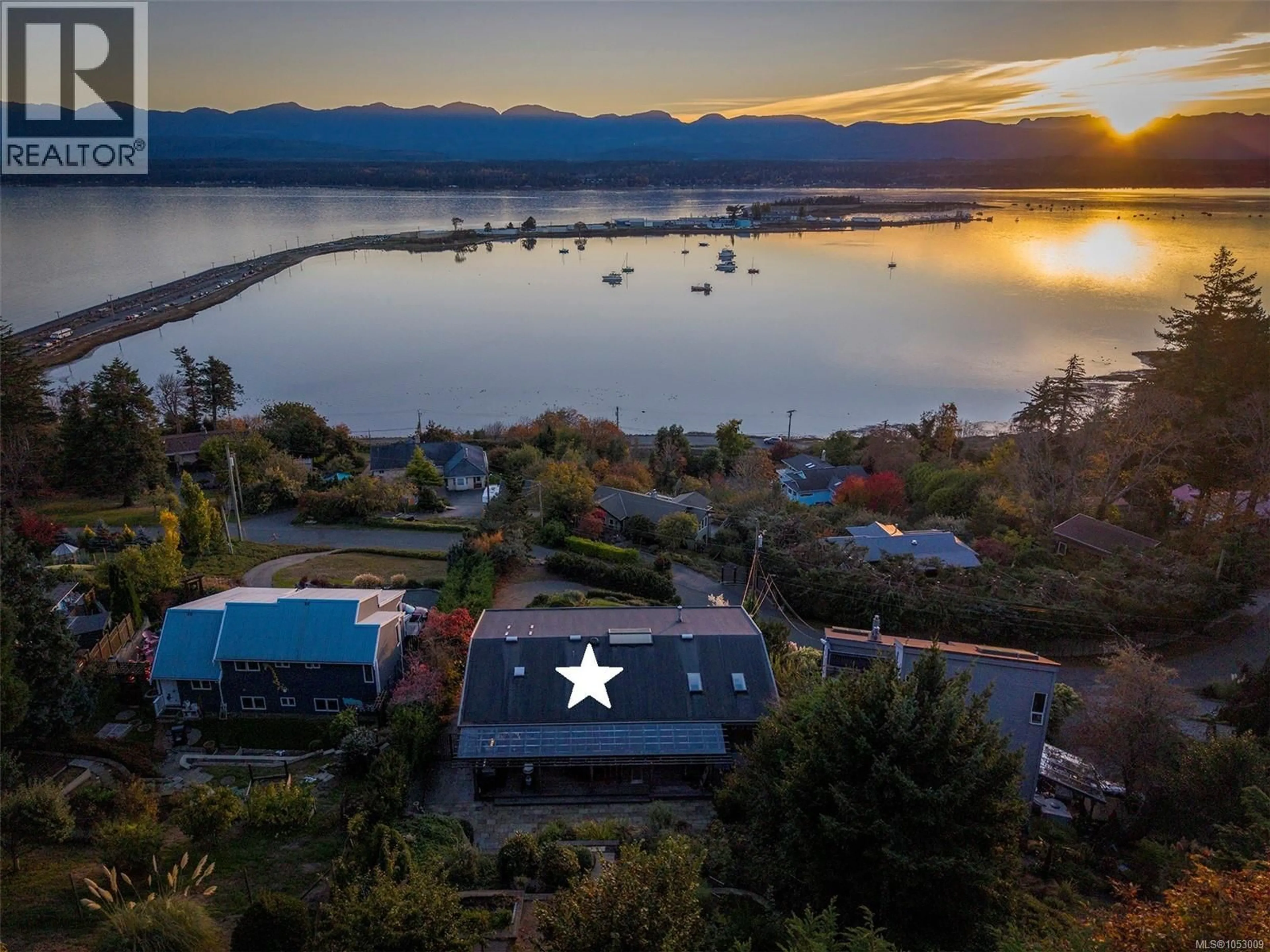 A pic from outside/outdoor area/front of a property/back of a property/a pic from drone, water/lake/river/ocean view for 1164 YATES ROAD, Comox British Columbia V9M3X3