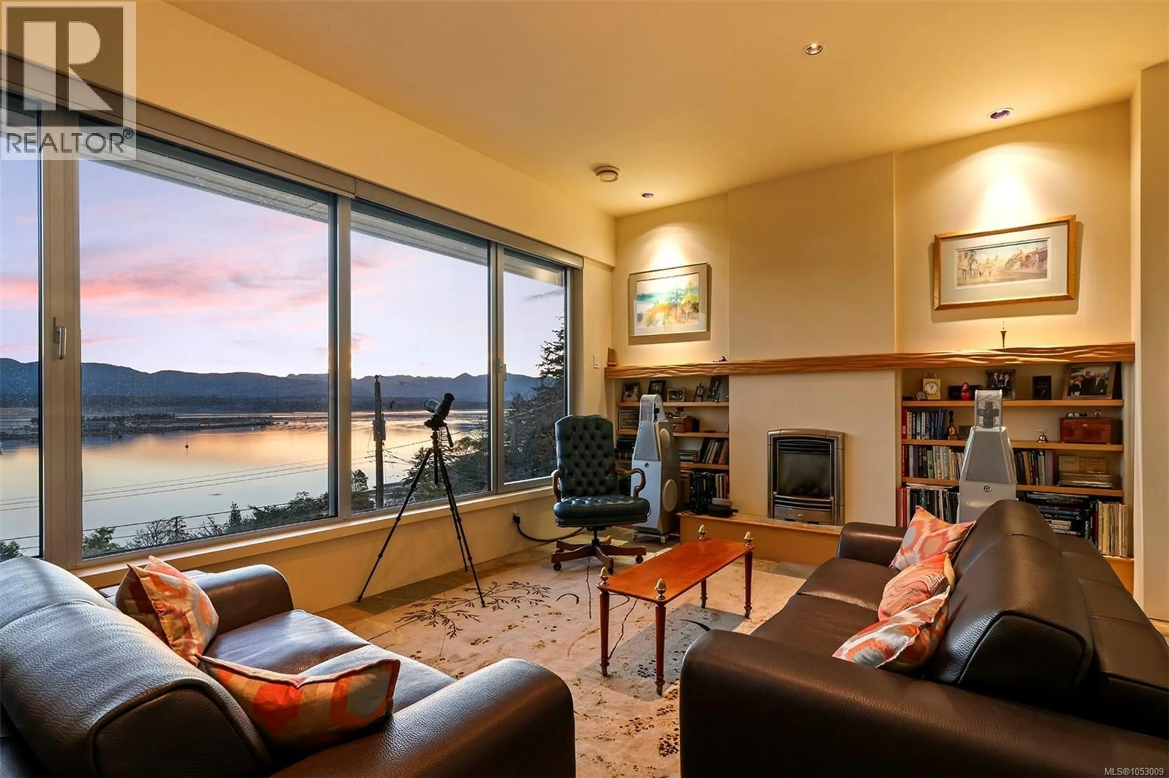 Living room with furniture, unknown for 1164 YATES ROAD, Comox British Columbia V9M3X3