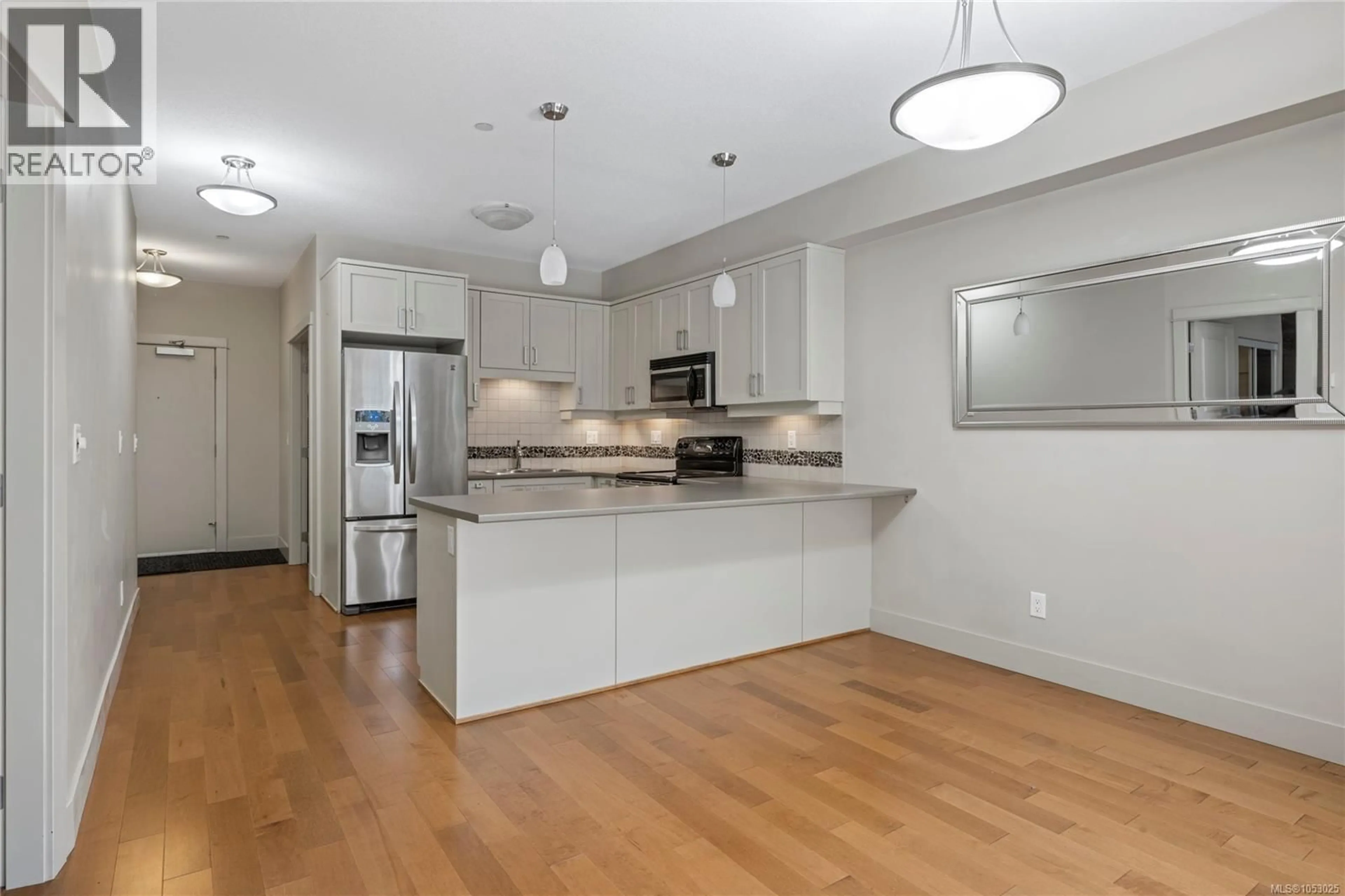 Open concept kitchen, unknown for 114 - 6310 MCROBB AVENUE, Nanaimo British Columbia V9V1W8