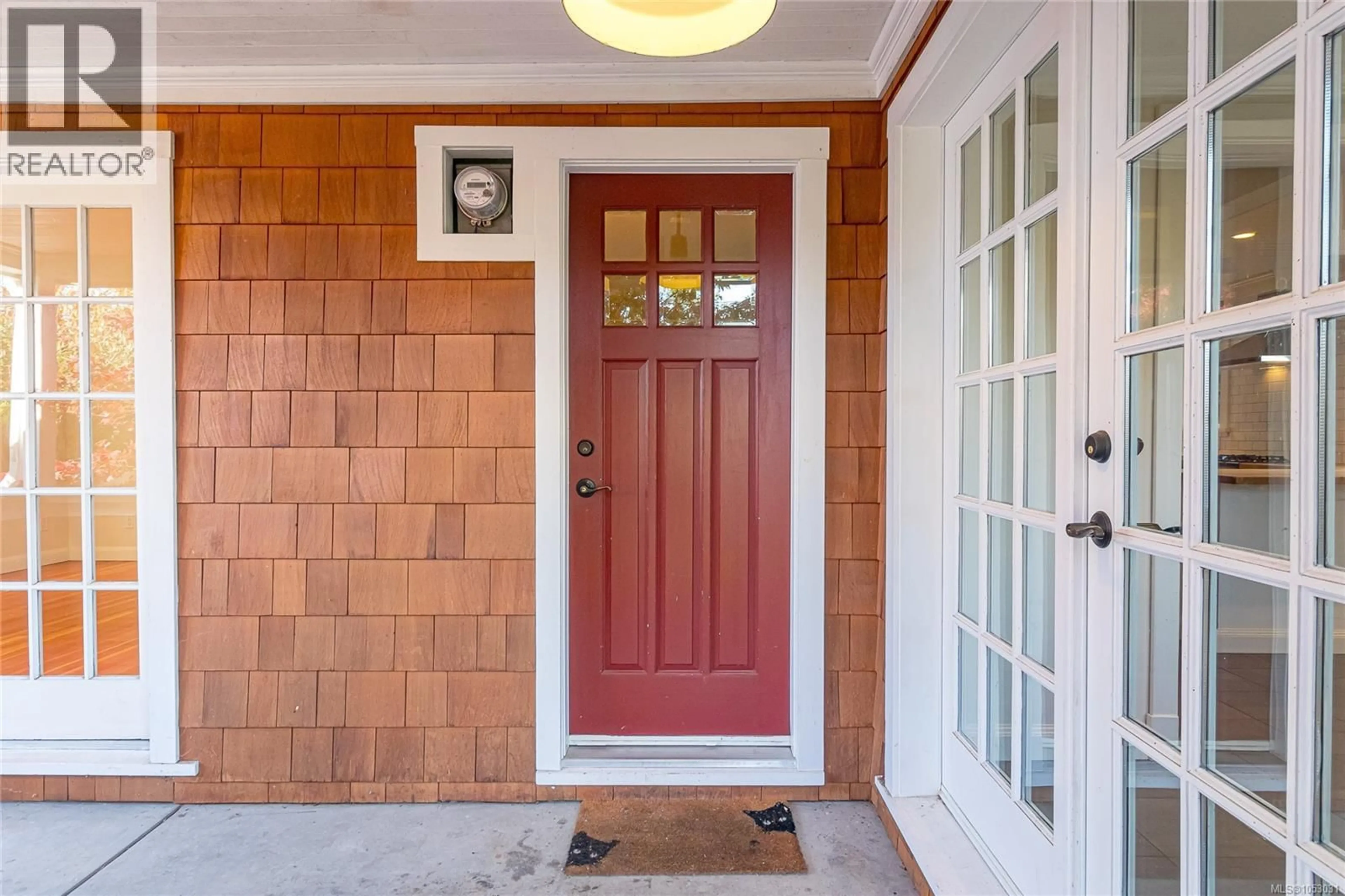 Indoor entryway for 738 WATSON STREET, Duncan British Columbia V9L2L4