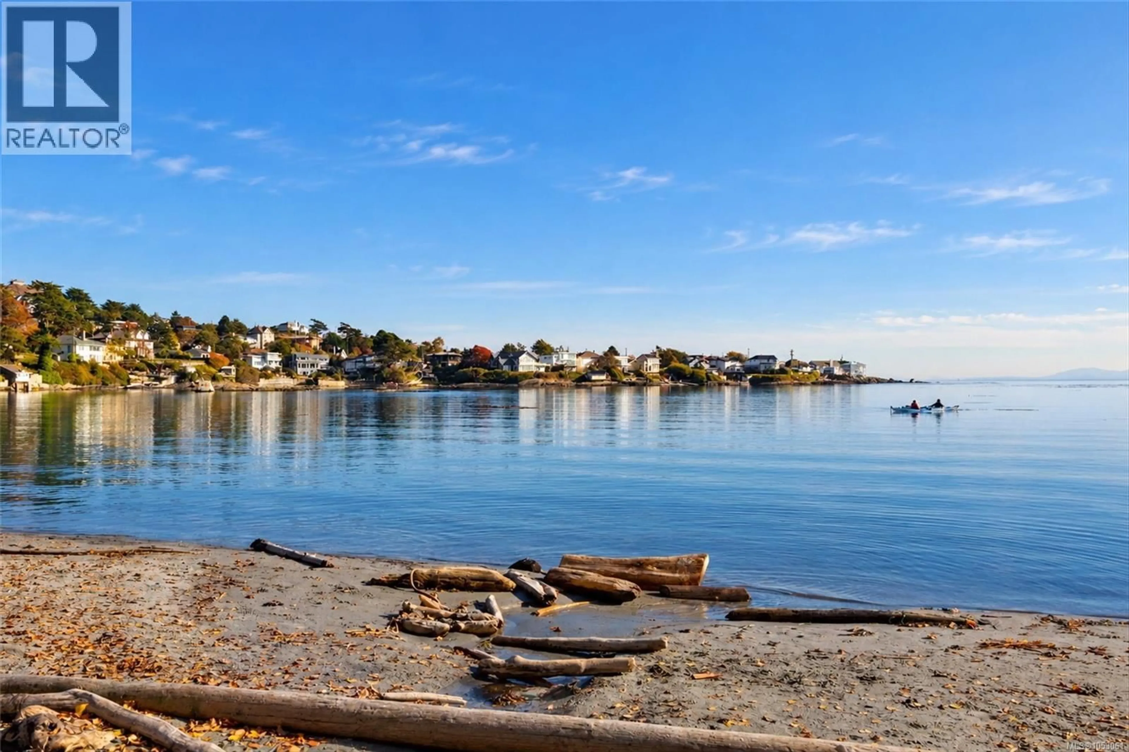 Unknown for 220 IRVING ROAD, Victoria British Columbia V8S3Z9