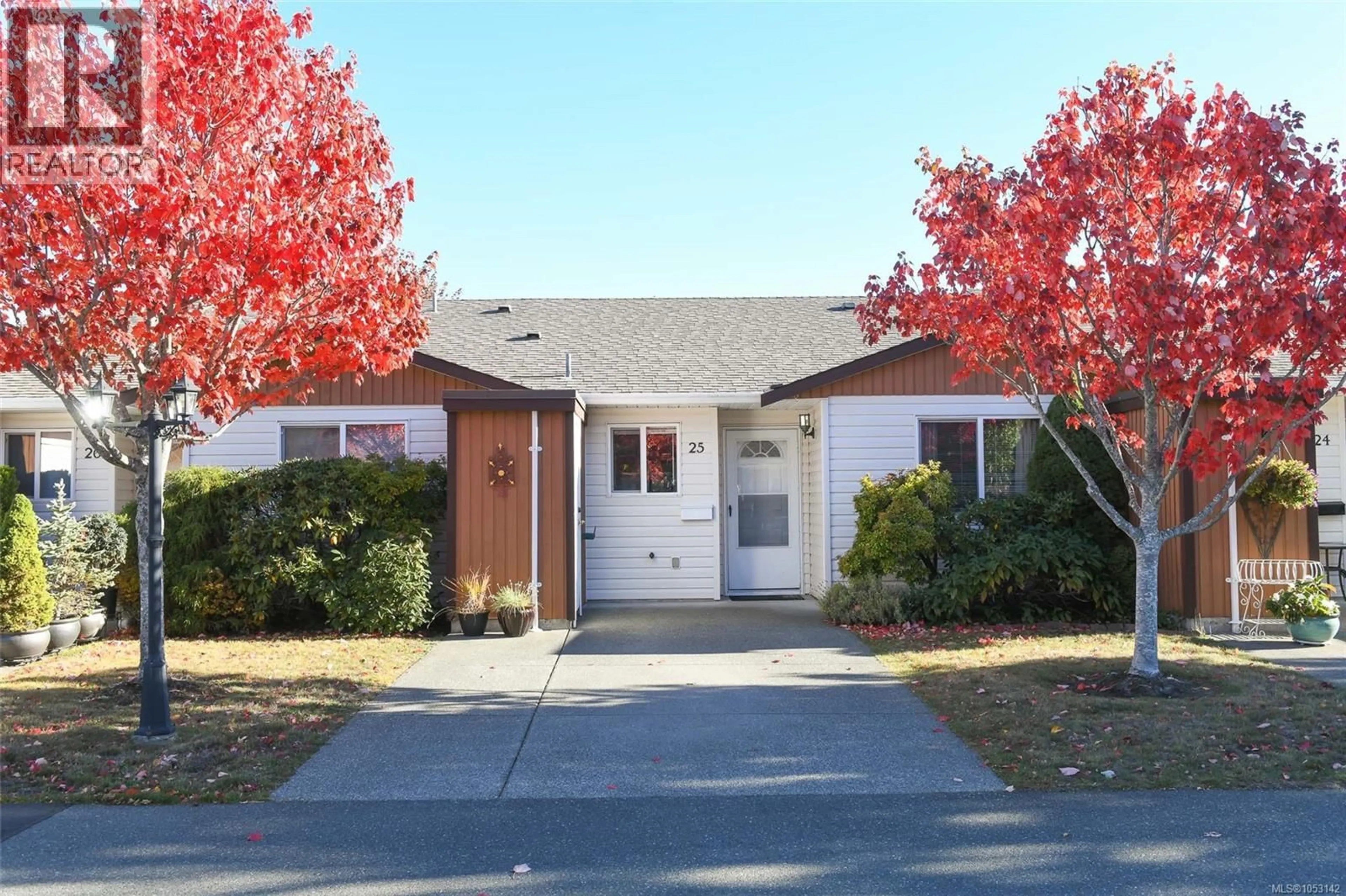 Home with brick exterior material, street for 25 - 2197 MURRELET DRIVE, Comox British Columbia V9M3Y1