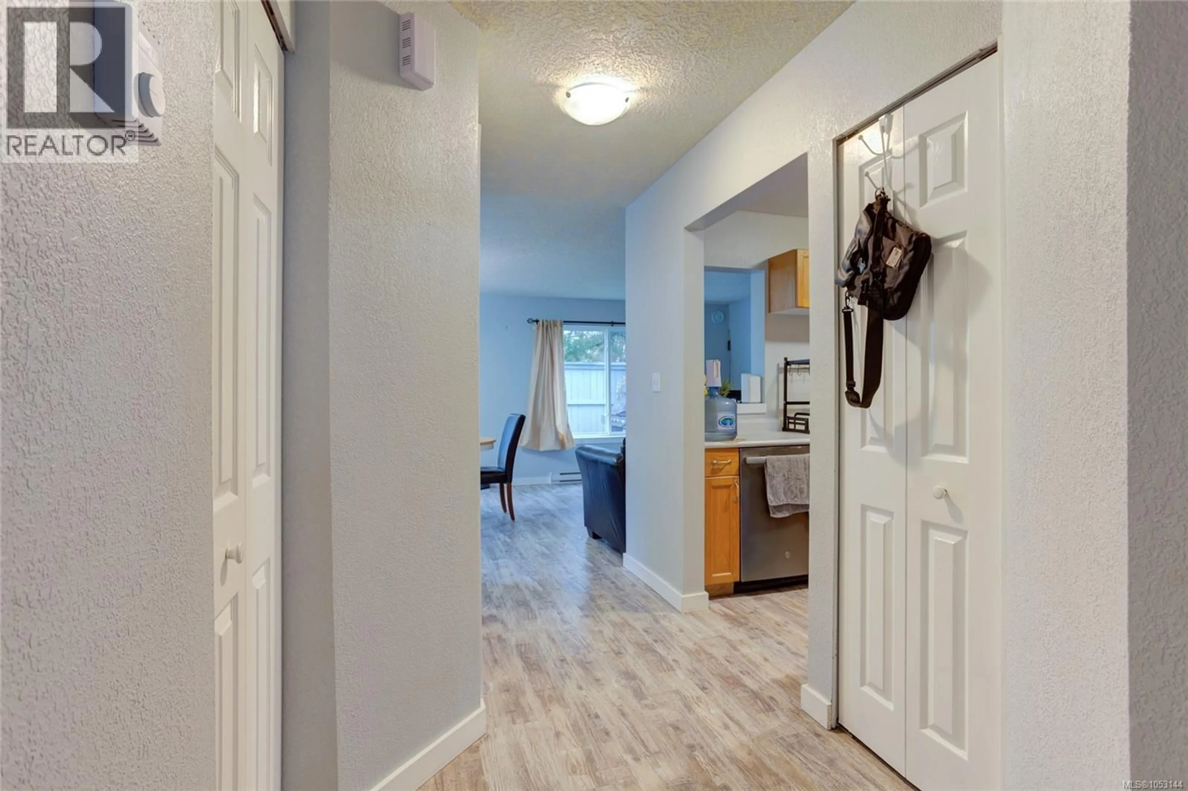 Indoor entryway for 29 - 215 MADILL ROAD, Lake Cowichan British Columbia V0R2G0