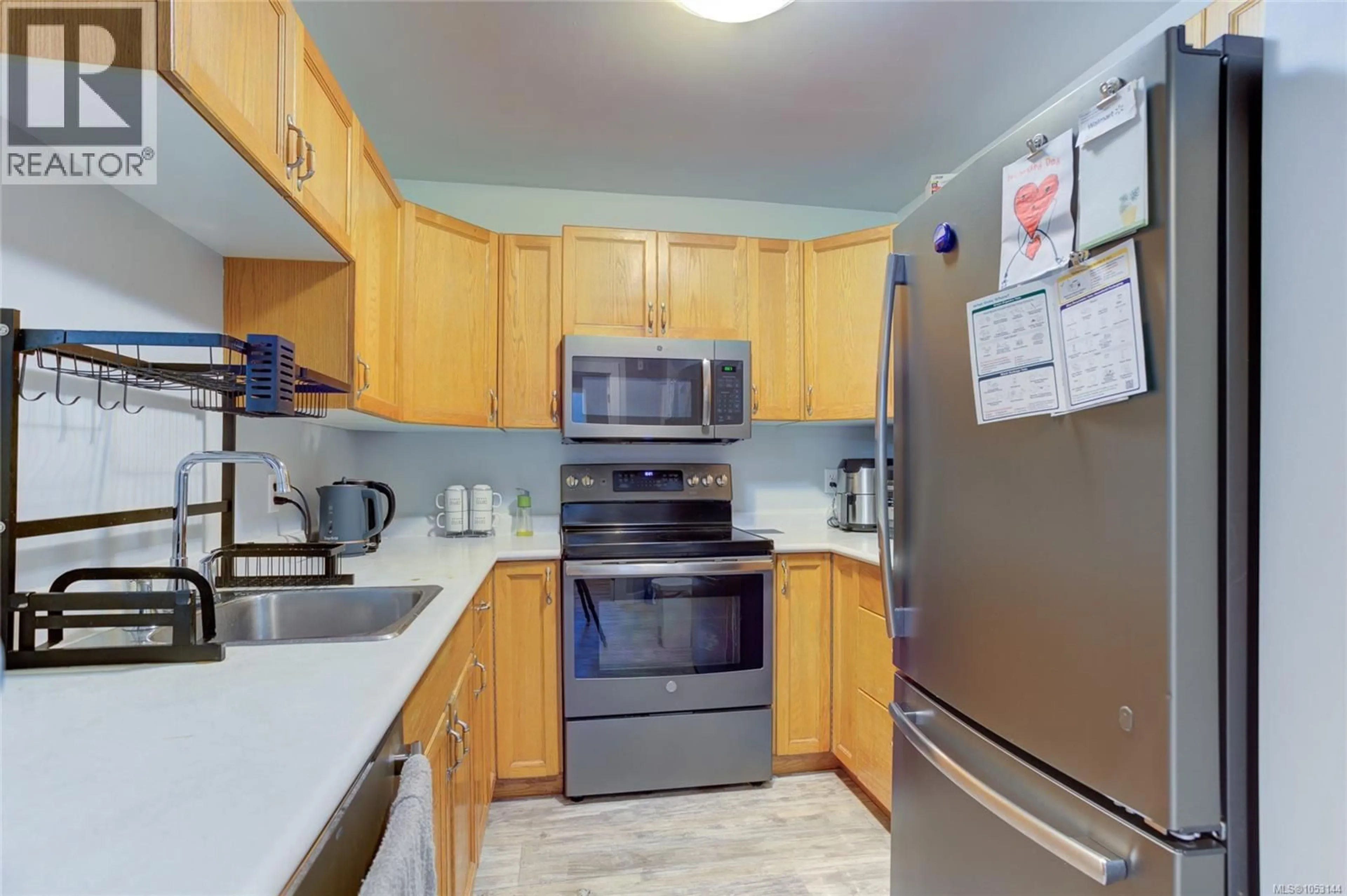 Standard kitchen, unknown for 29 - 215 MADILL ROAD, Lake Cowichan British Columbia V0R2G0