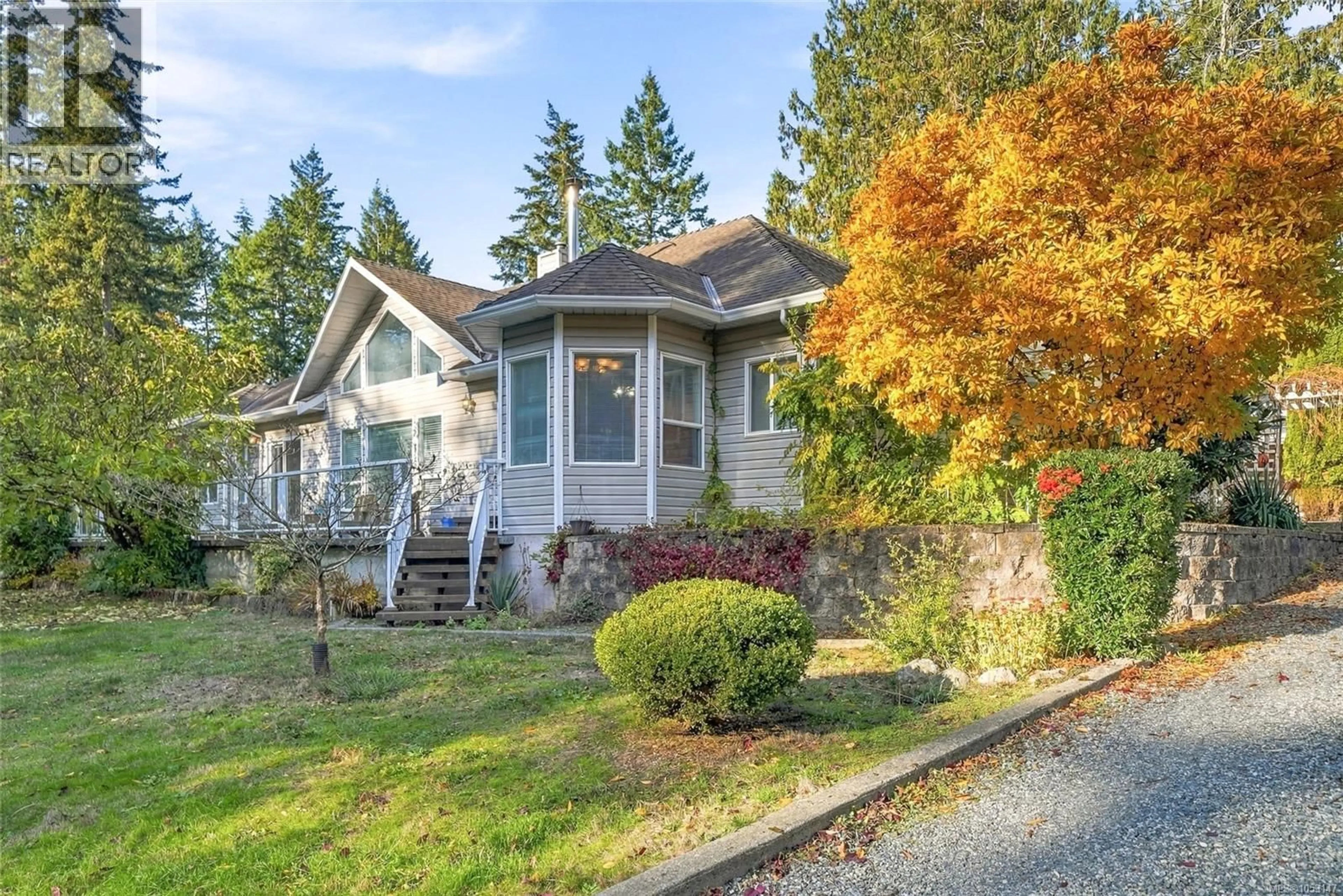 Home with vinyl exterior material, street for 2910 RAVEN HILL ROAD, Nanaimo British Columbia V9X1N7