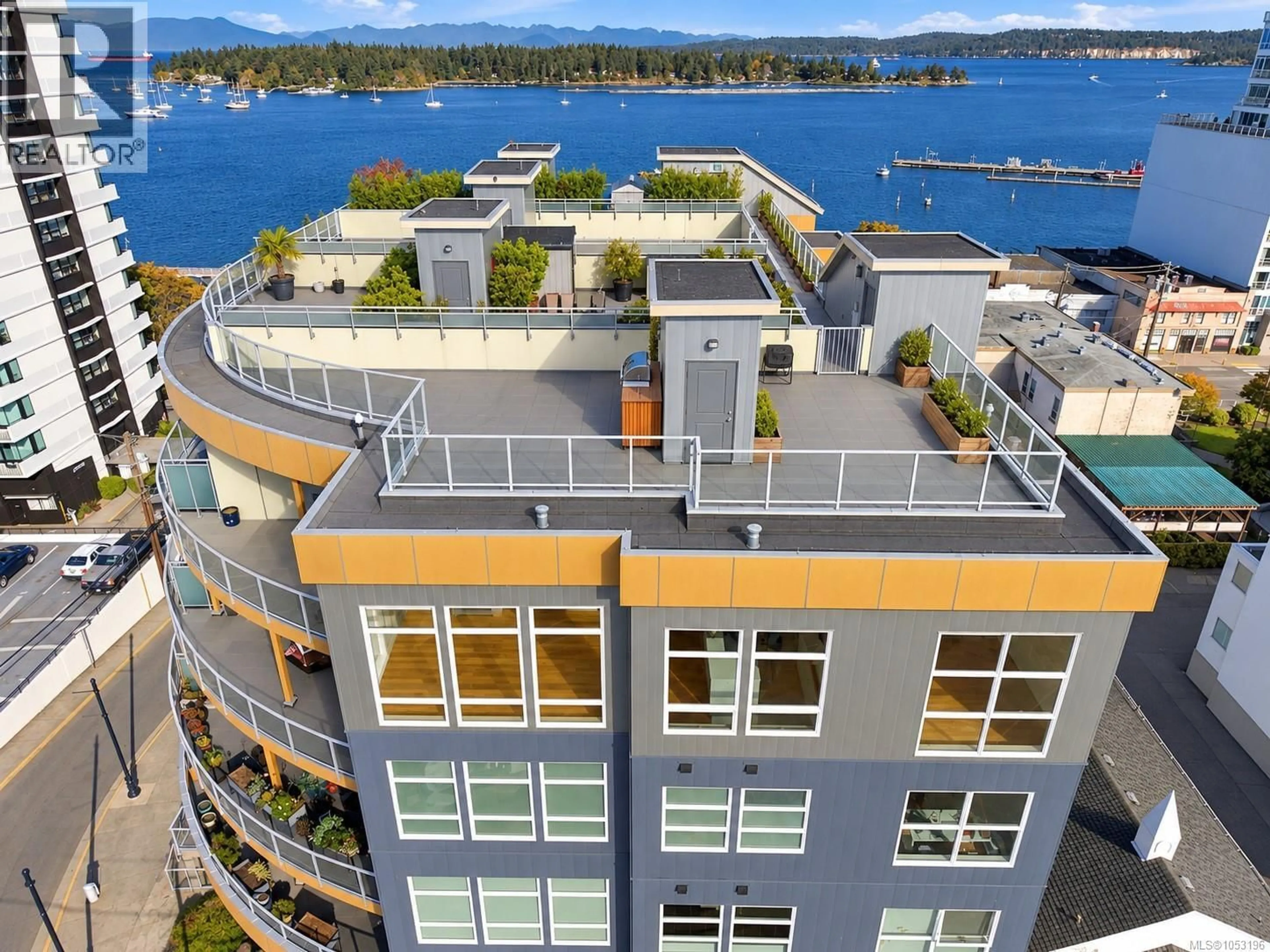 A pic from outside/outdoor area/front of a property/back of a property/a pic from drone, water/lake/river/ocean view for PH1 - 10 CHAPEL STREET, Nanaimo British Columbia V9R5H2