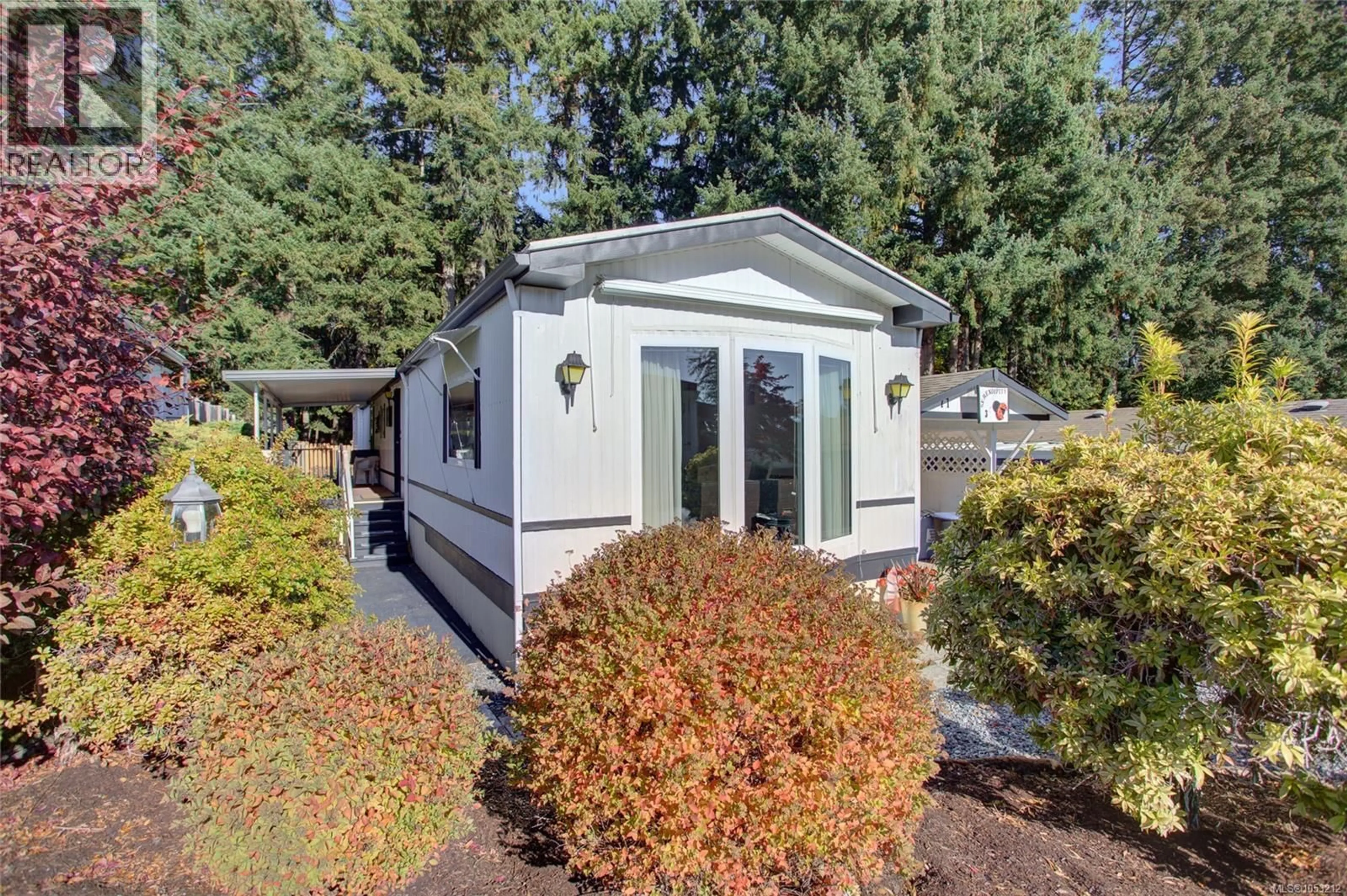 Home with vinyl exterior material, water/lake/river/ocean view for 71 - 10980 WESTDOWNE ROAD, Ladysmith British Columbia V9G1X4