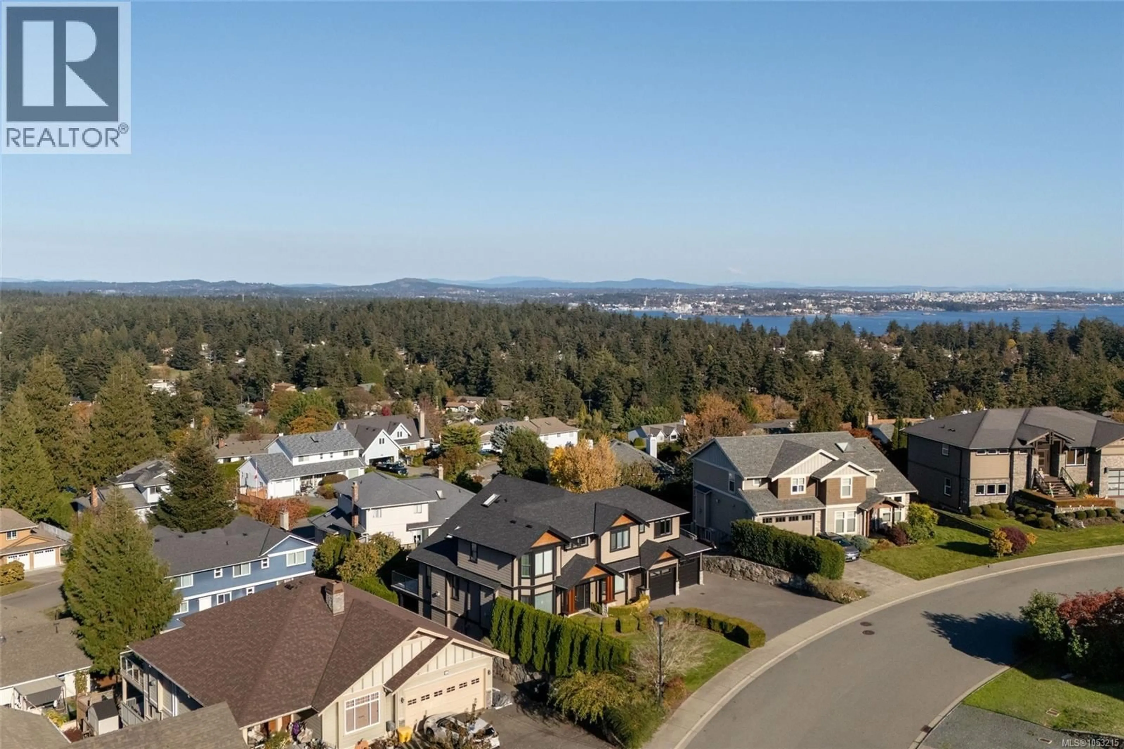 A pic from outside/outdoor area/front of a property/back of a property/a pic from drone, water/lake/river/ocean view for 590 COTTYN WAY, Colwood British Columbia V9C0B7