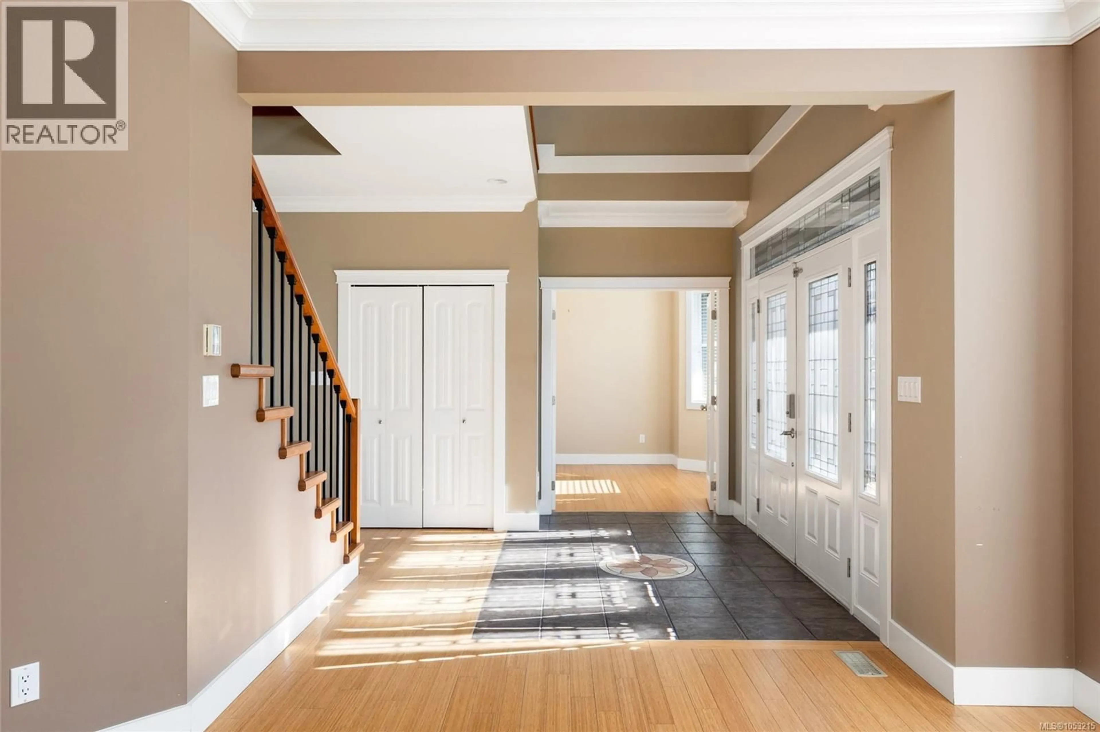 Indoor entryway for 590 COTTYN WAY, Colwood British Columbia V9C0B7