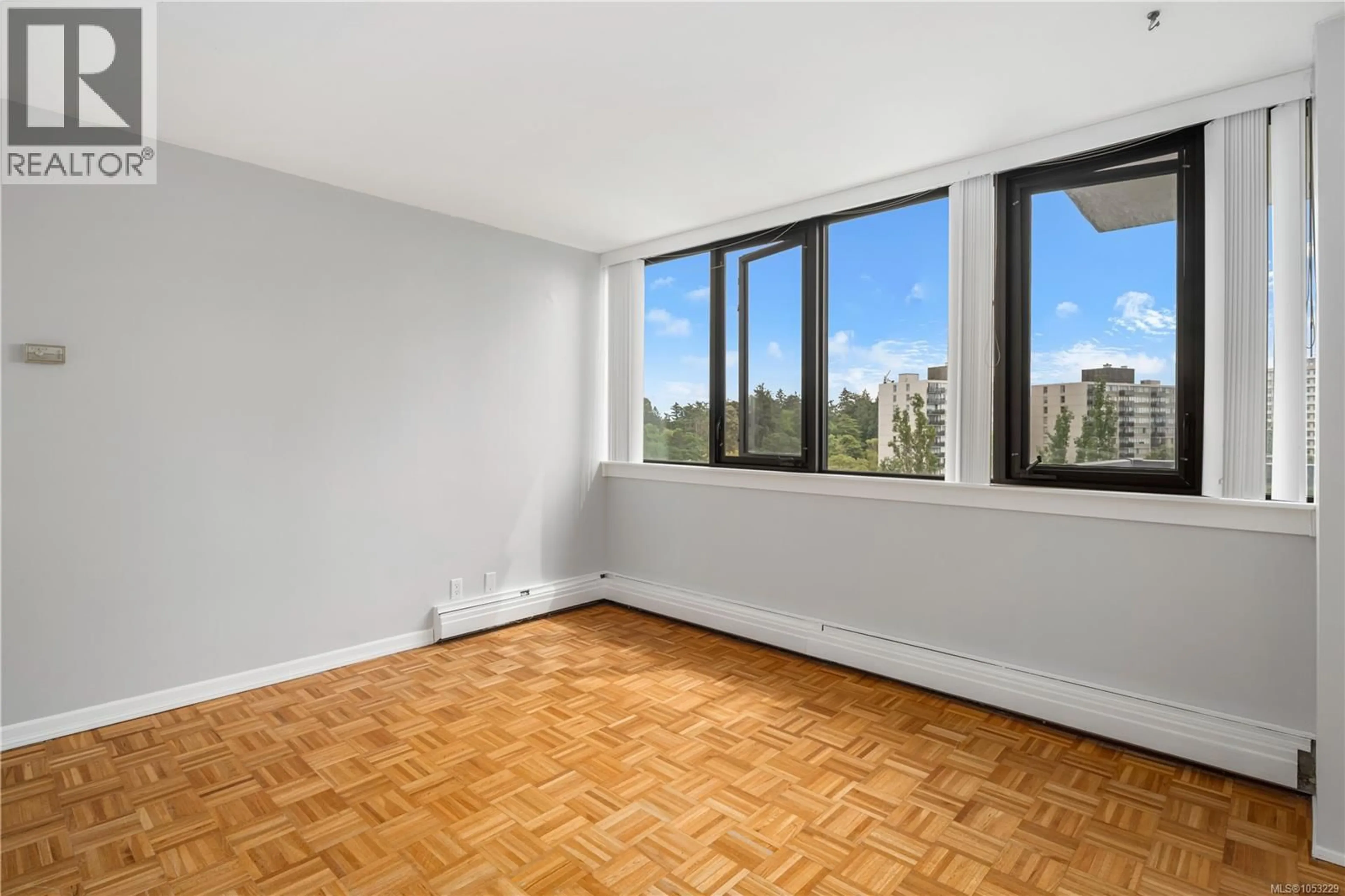 A pic of a room for 907 - 647 MICHIGAN STREET, Victoria British Columbia V8V1S9
