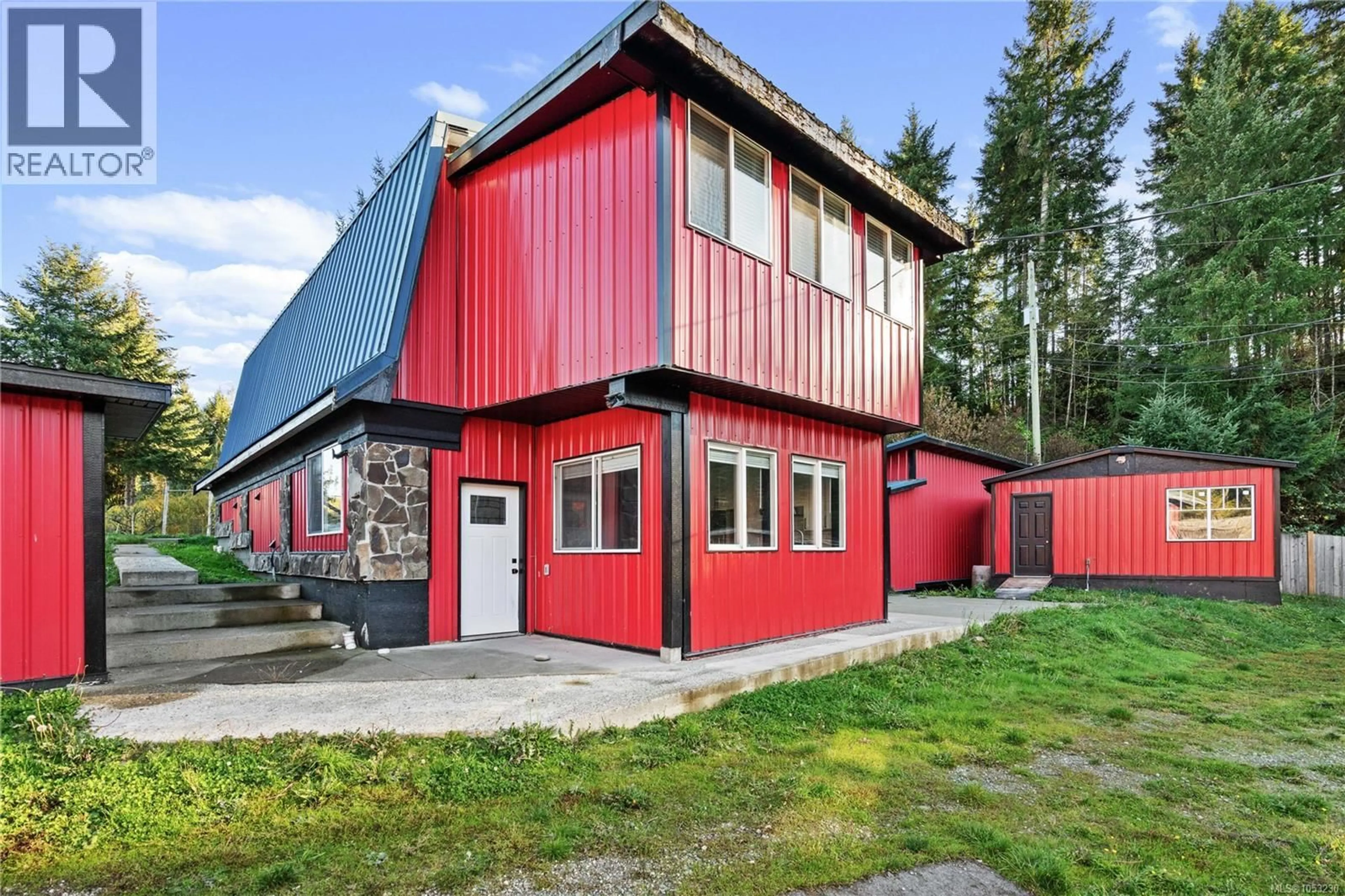 Home with vinyl exterior material, building for 2945 LAVEROCK ROAD, Shawnigan Lake British Columbia V8H2E4